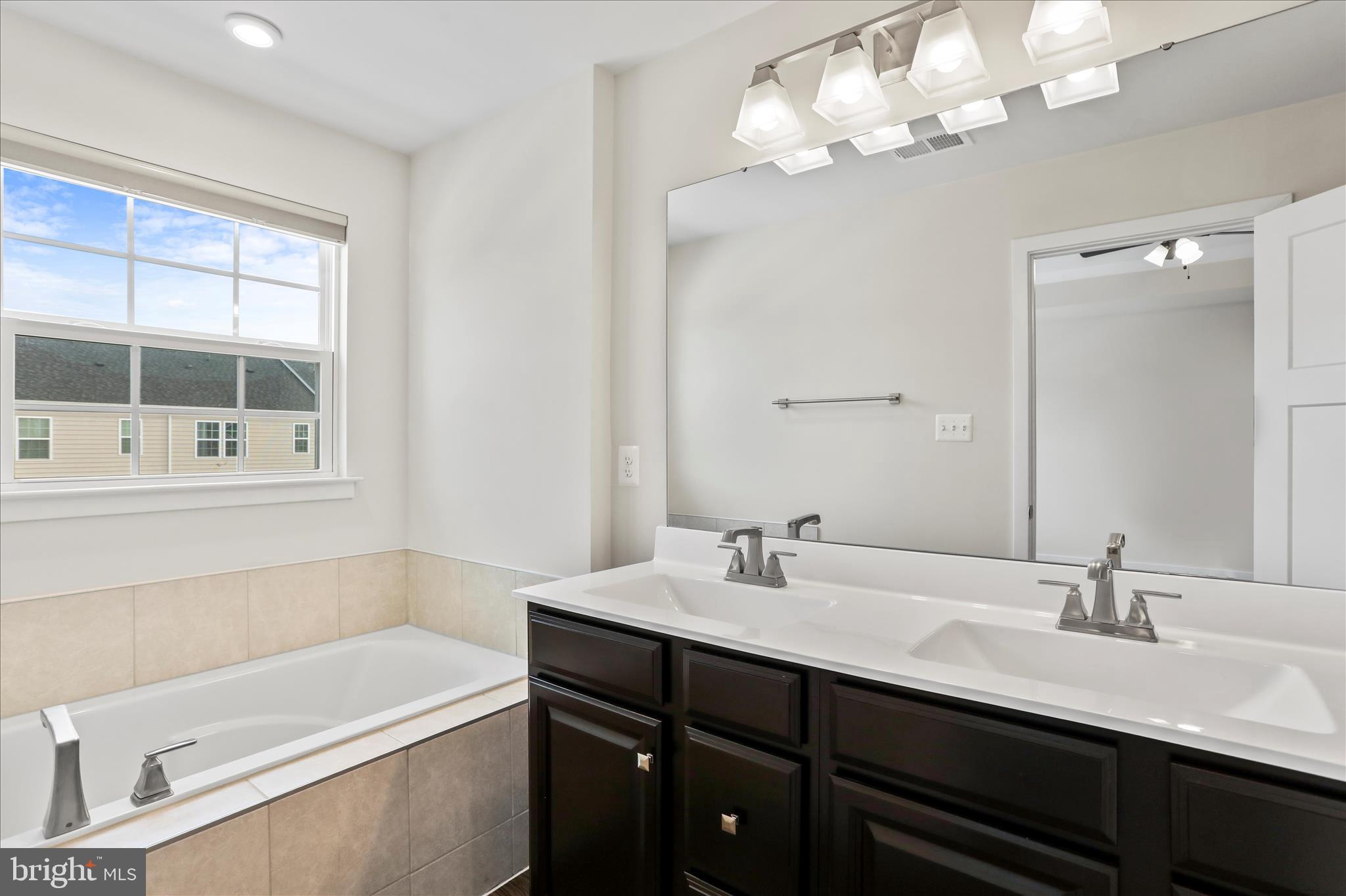 POTOMAC STATION - Residential