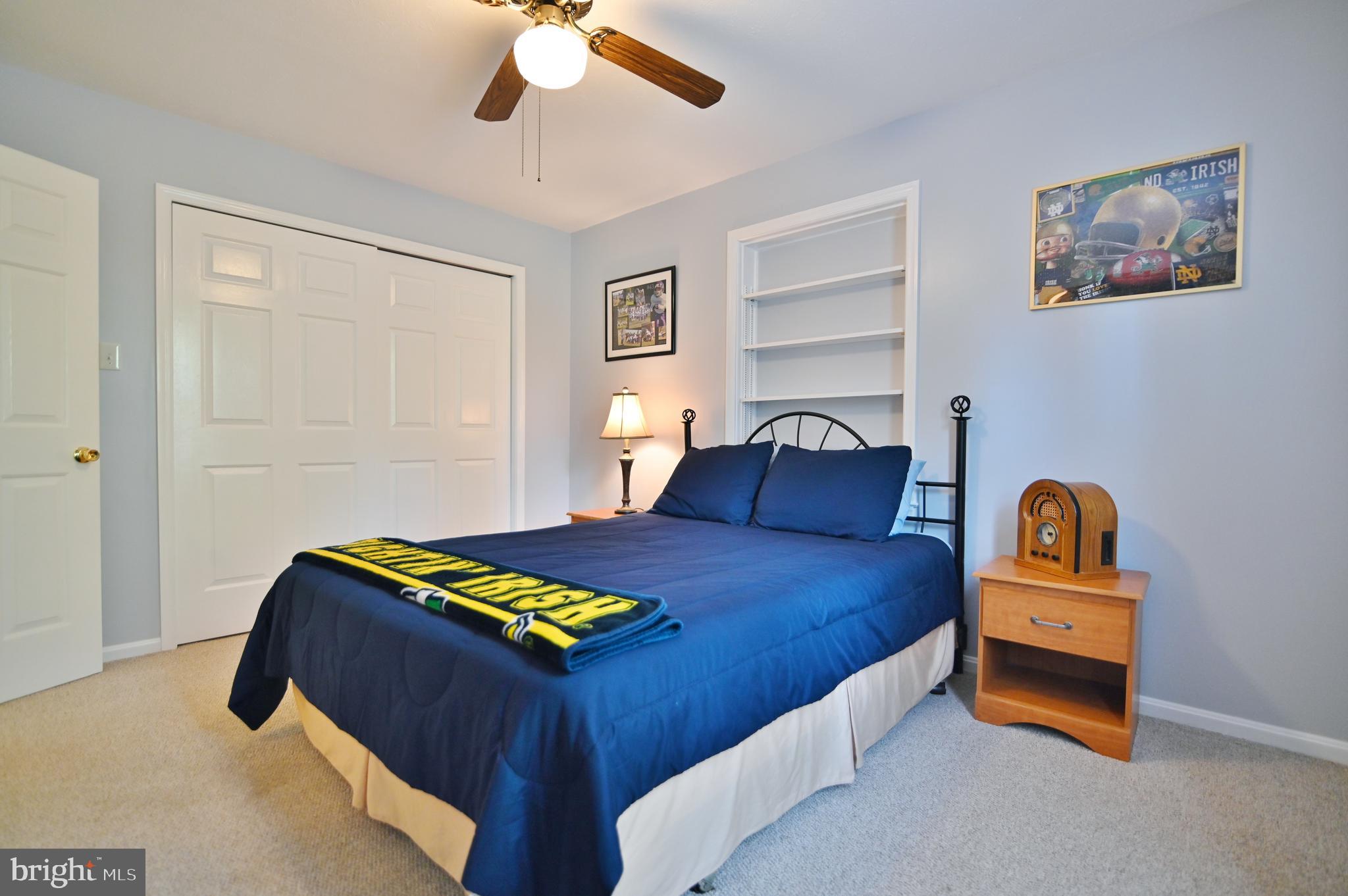 STRAWBERRY HILL - Residential