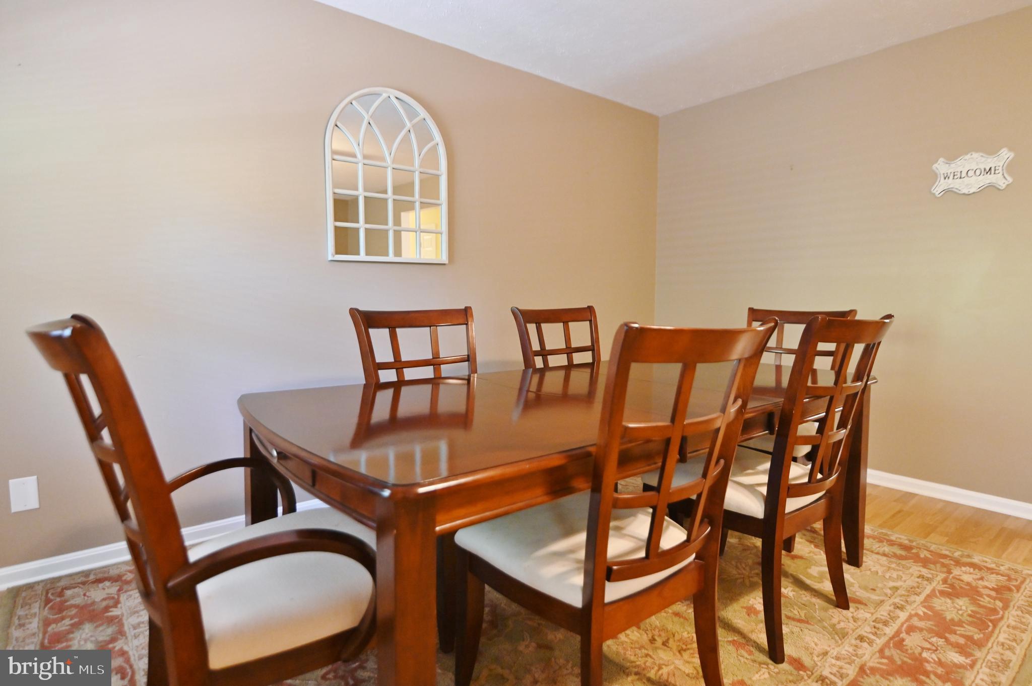 STRAWBERRY HILL - Residential