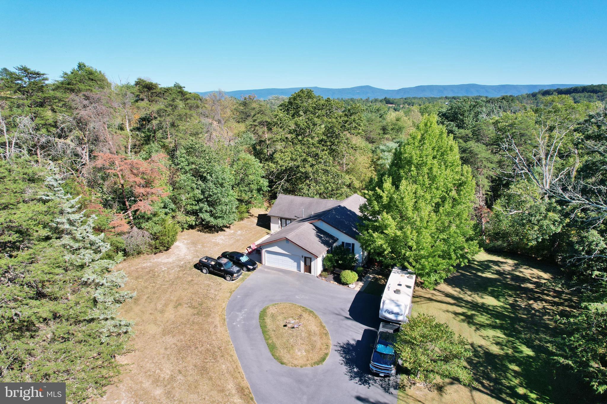 STRAWBERRY HILL - Residential