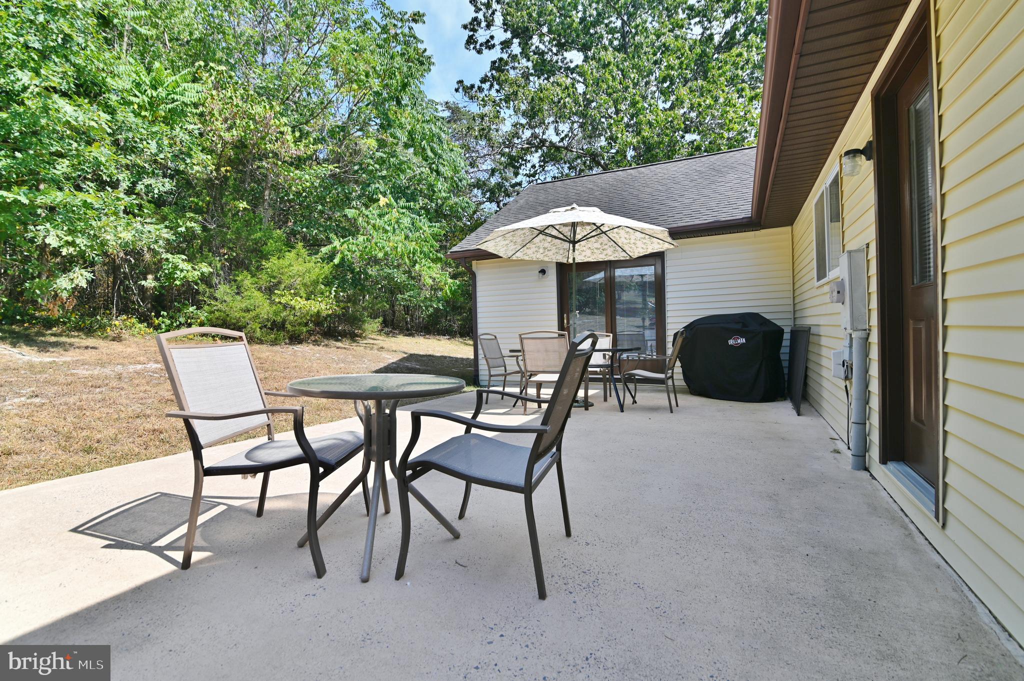 STRAWBERRY HILL - Residential