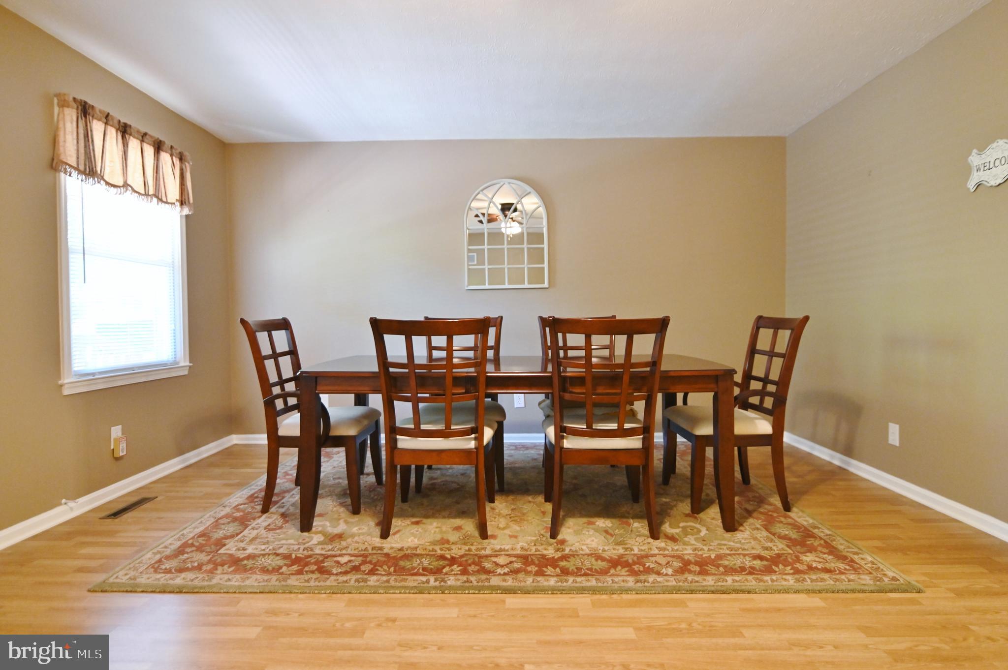 STRAWBERRY HILL - Residential
