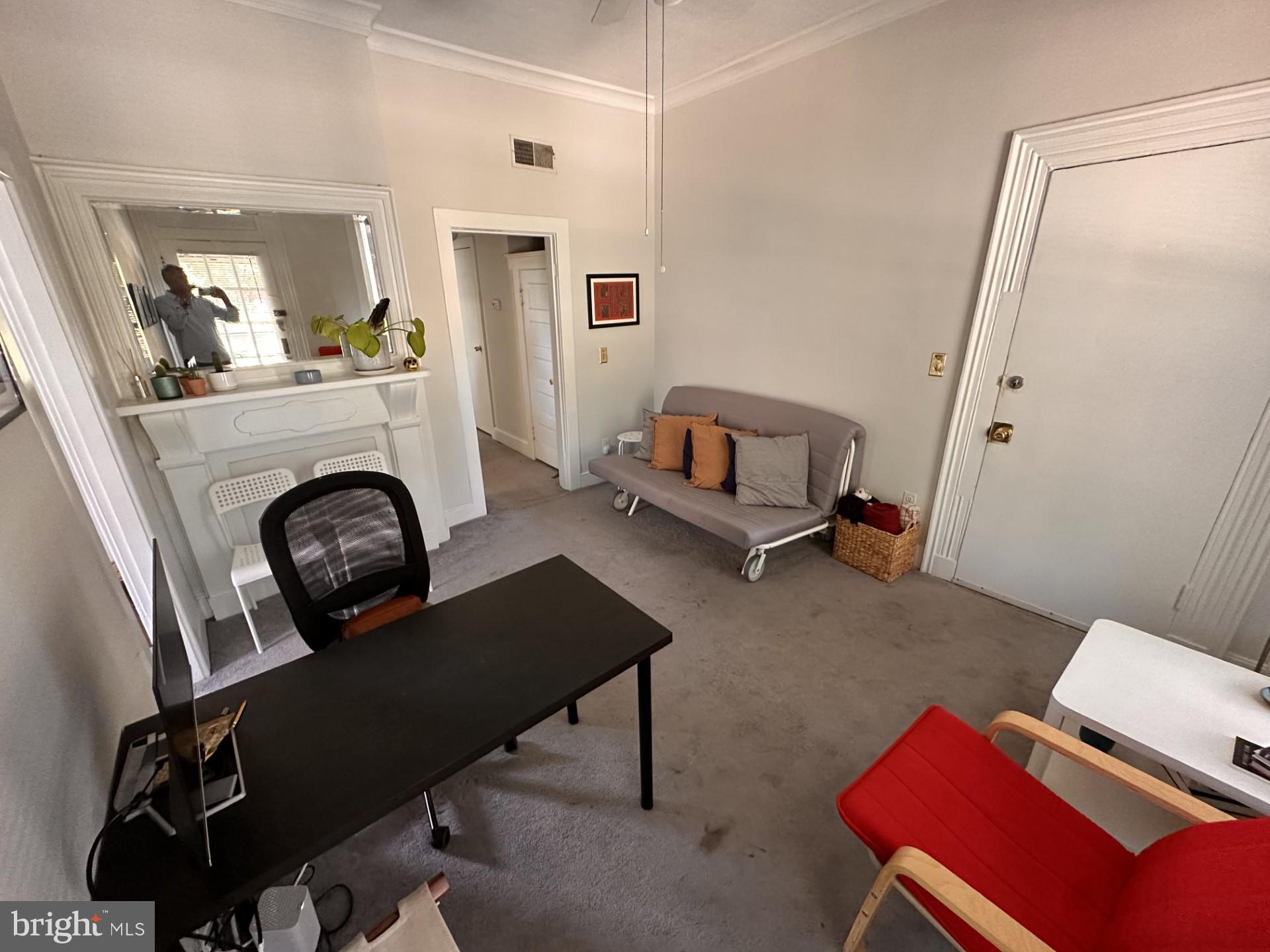 COLLEGE PARK - Commercial Sale