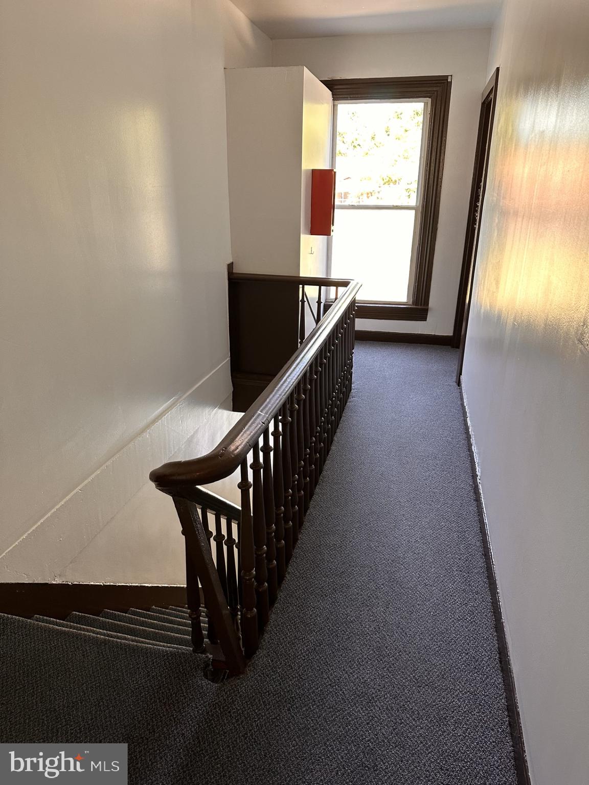 COLLEGE PARK - Commercial Sale