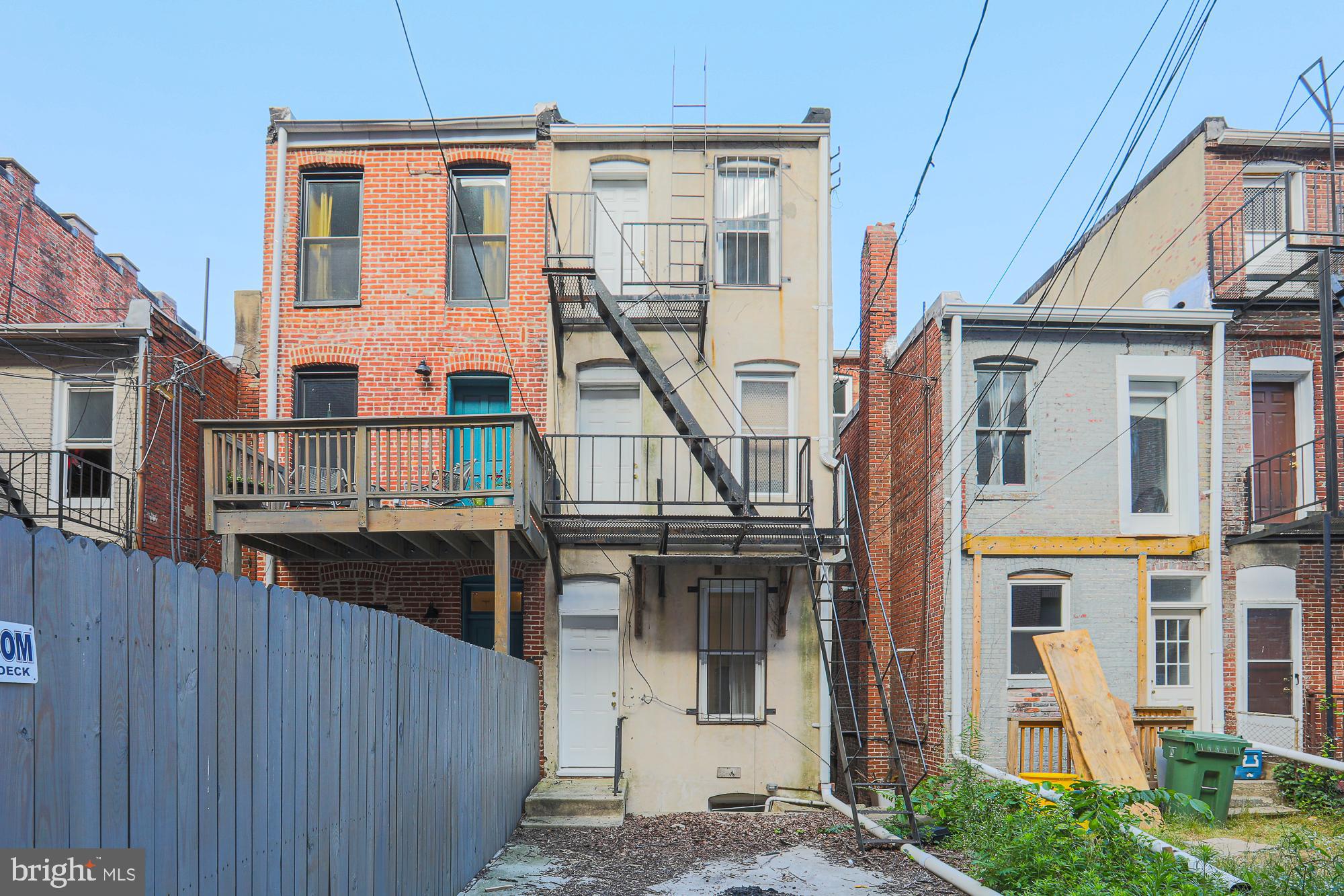 CHARLES VILLAGE - Residential Income