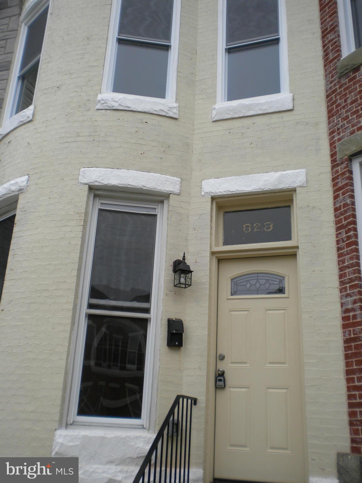 HAMPDEN HISTORIC DISTRICT - Residential Lease