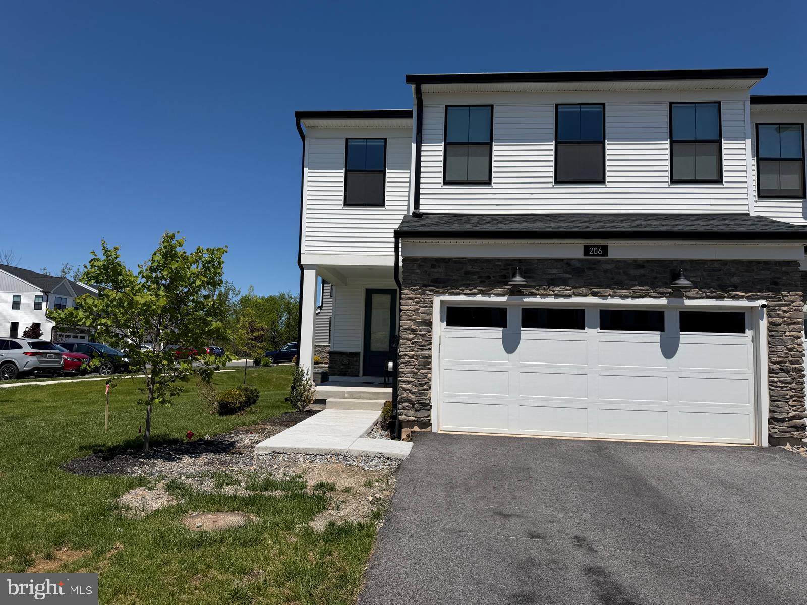 STONEBROOK AT UPPER MERION - Residential