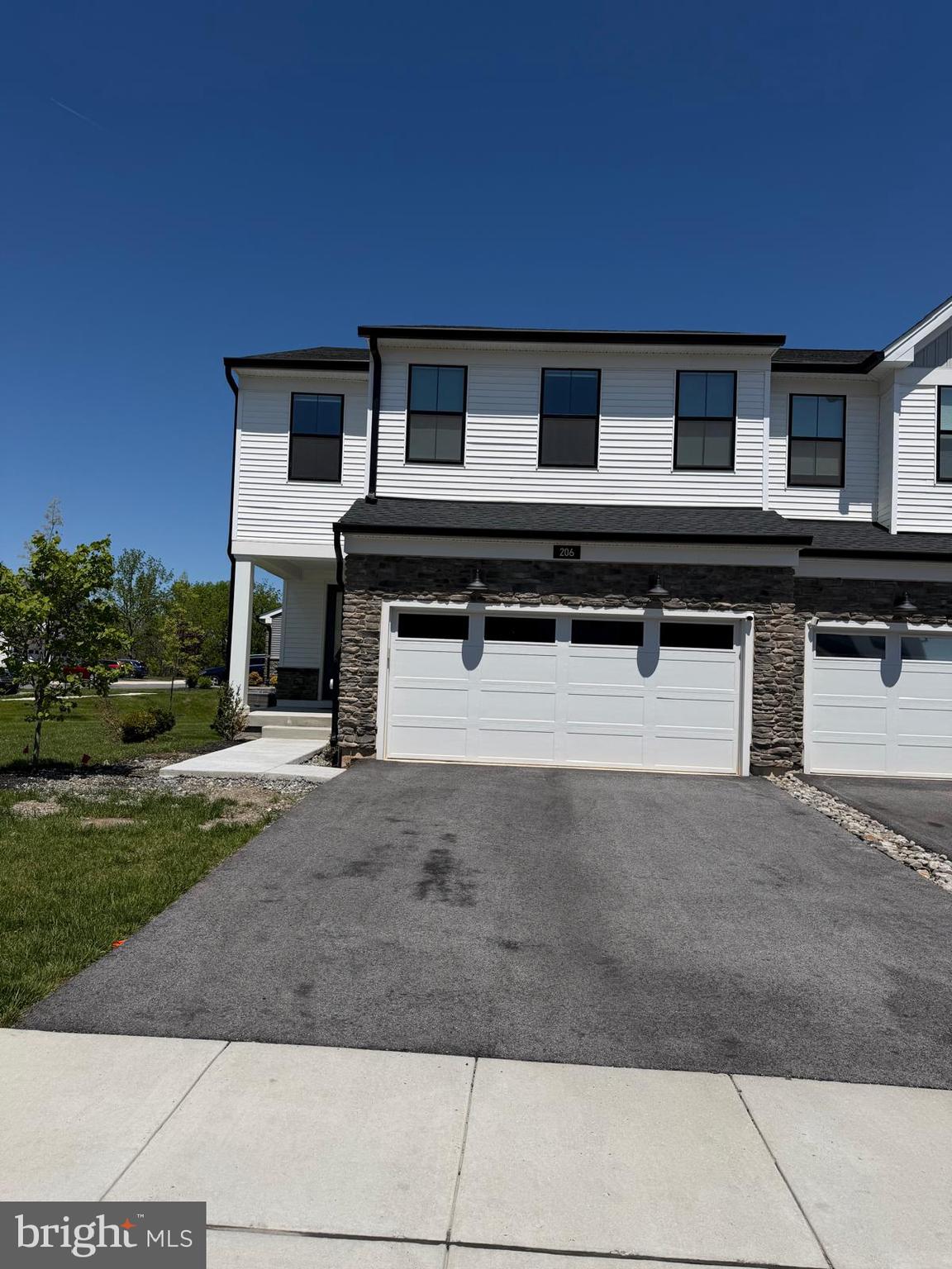 STONEBROOK AT UPPER MERION - Residential