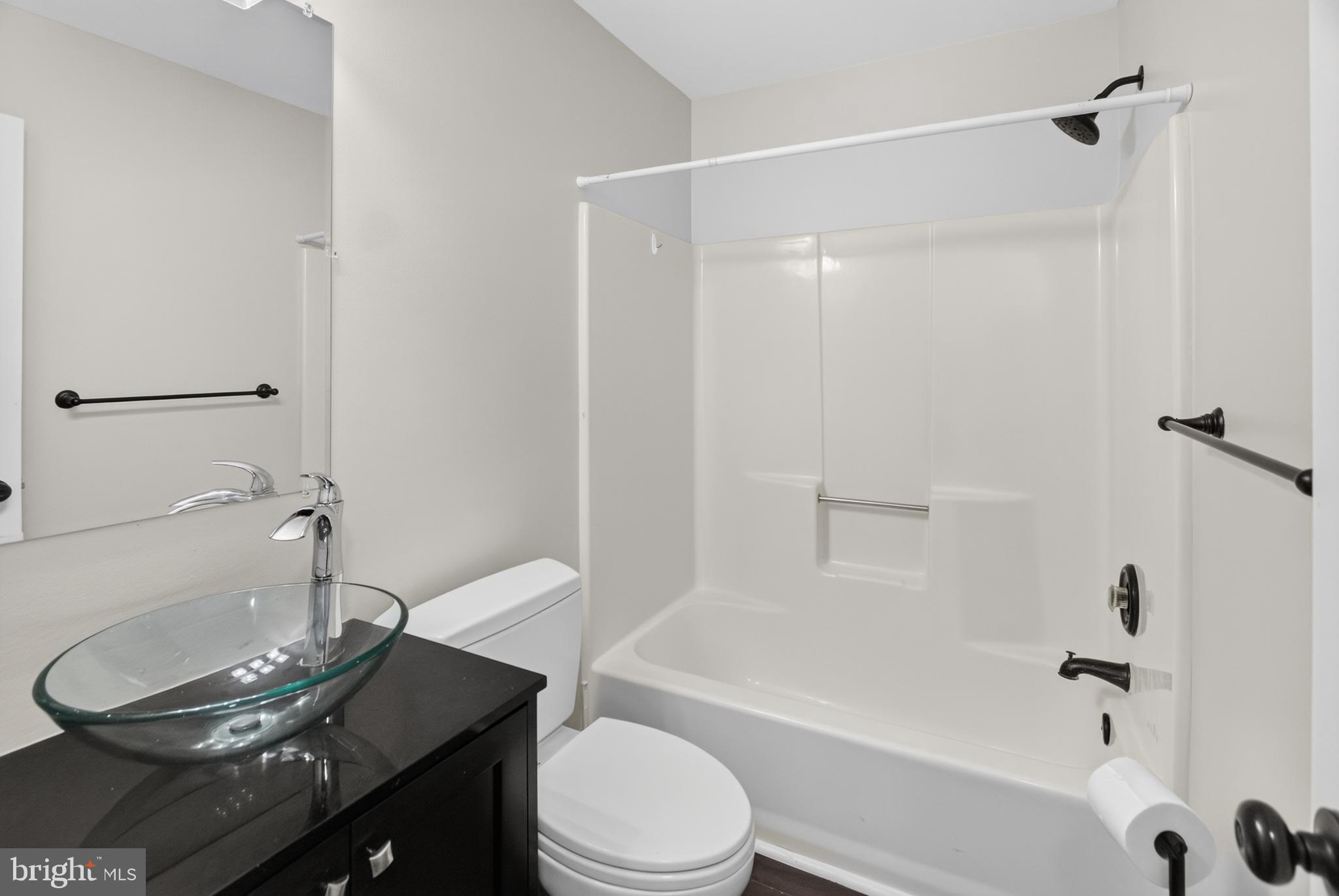 ROLLING OAKS - Residential