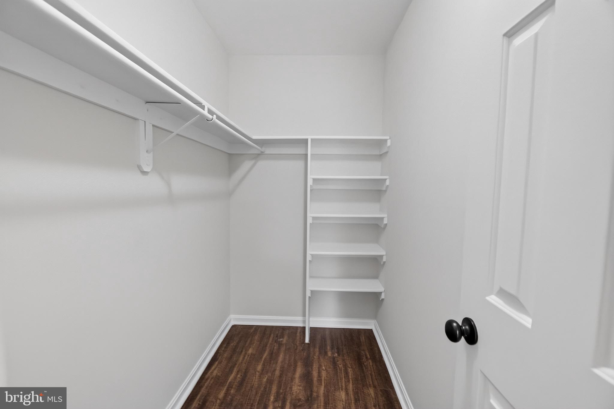 ROLLING OAKS - Residential