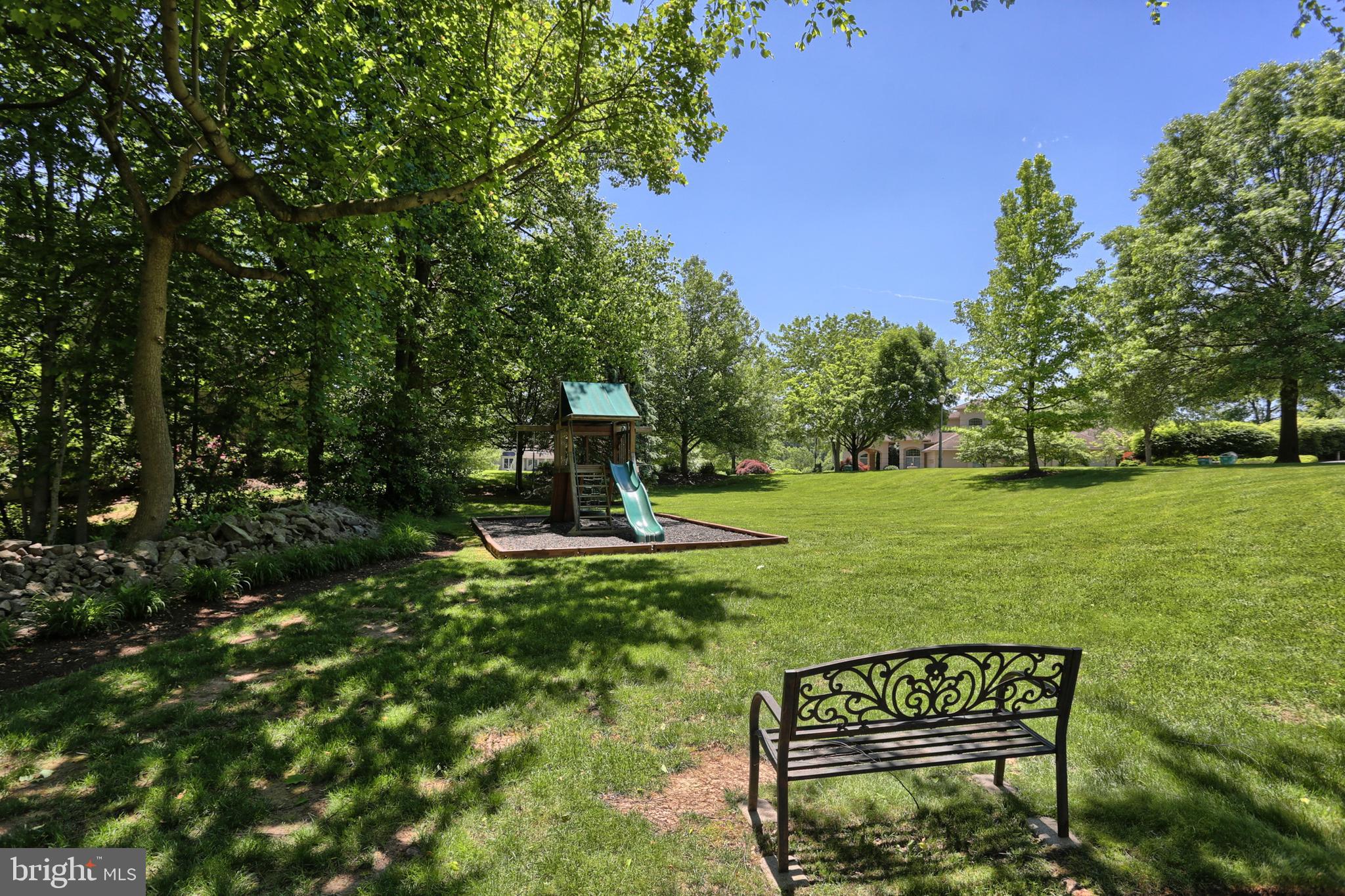 STONEY RUN - Residential