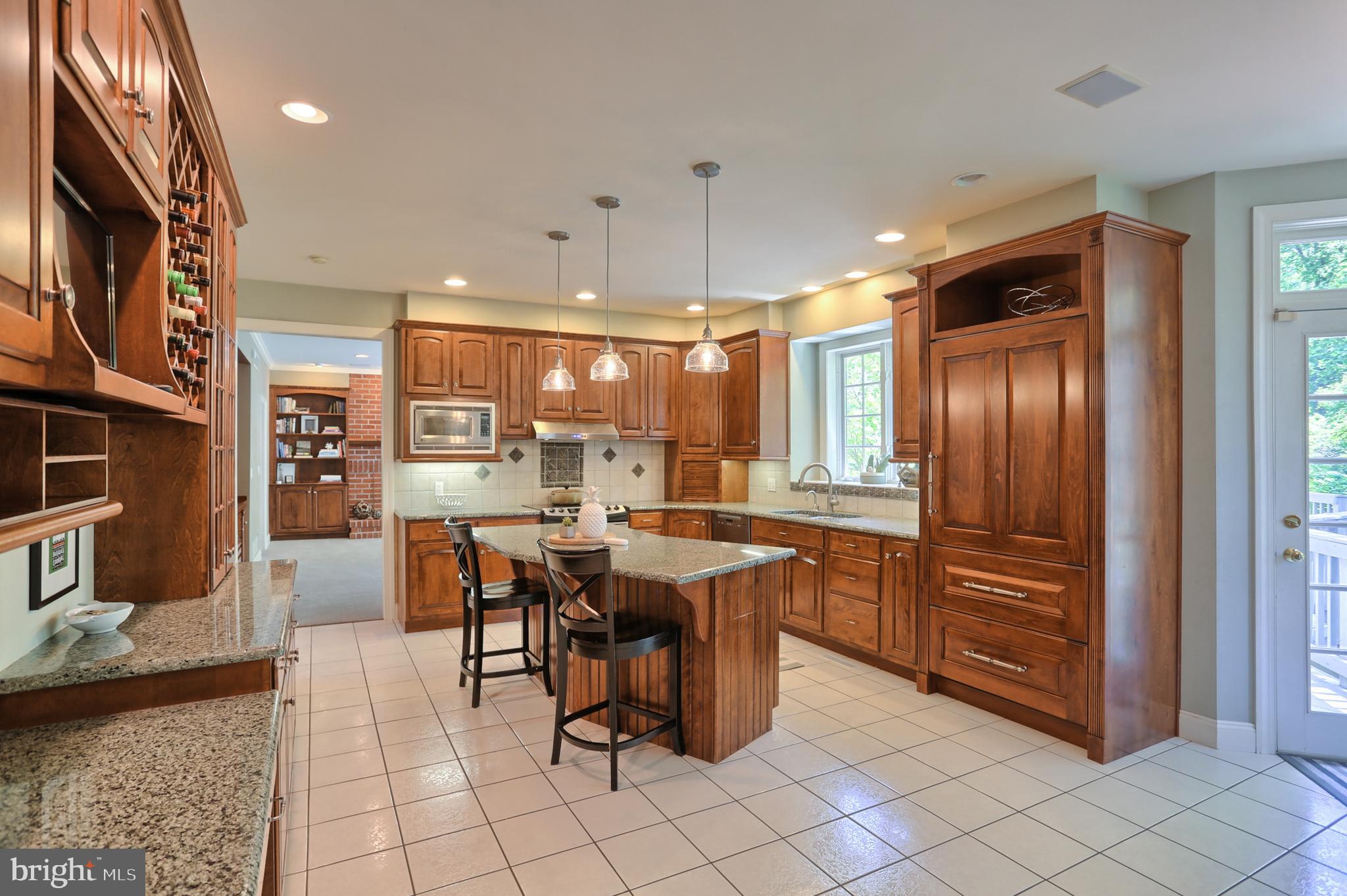 STONEY RUN - Residential