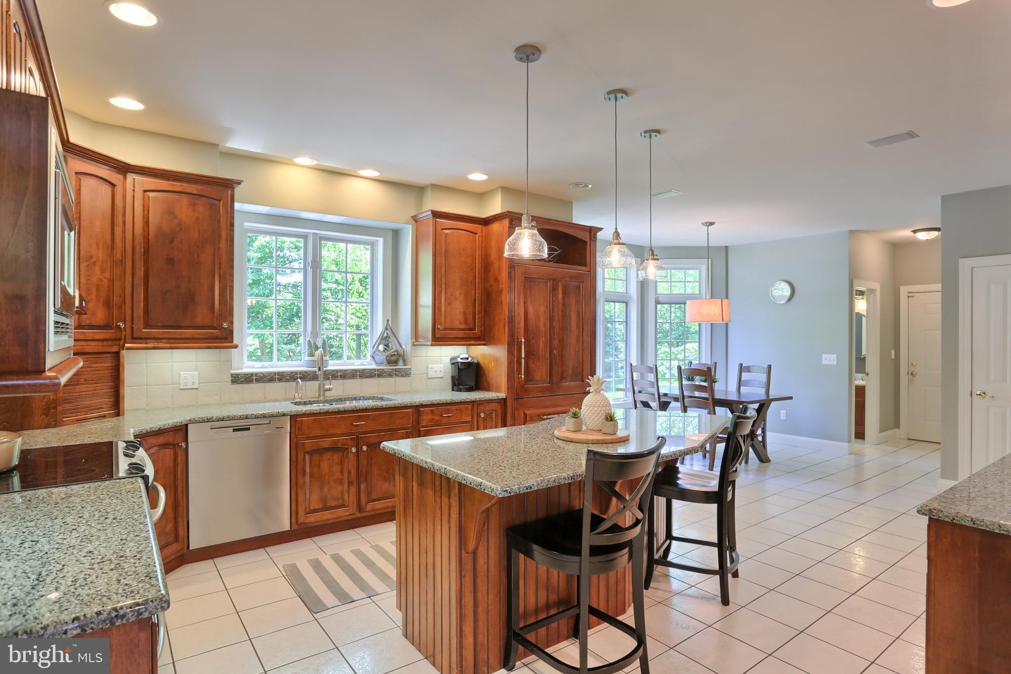 STONEY RUN - Residential