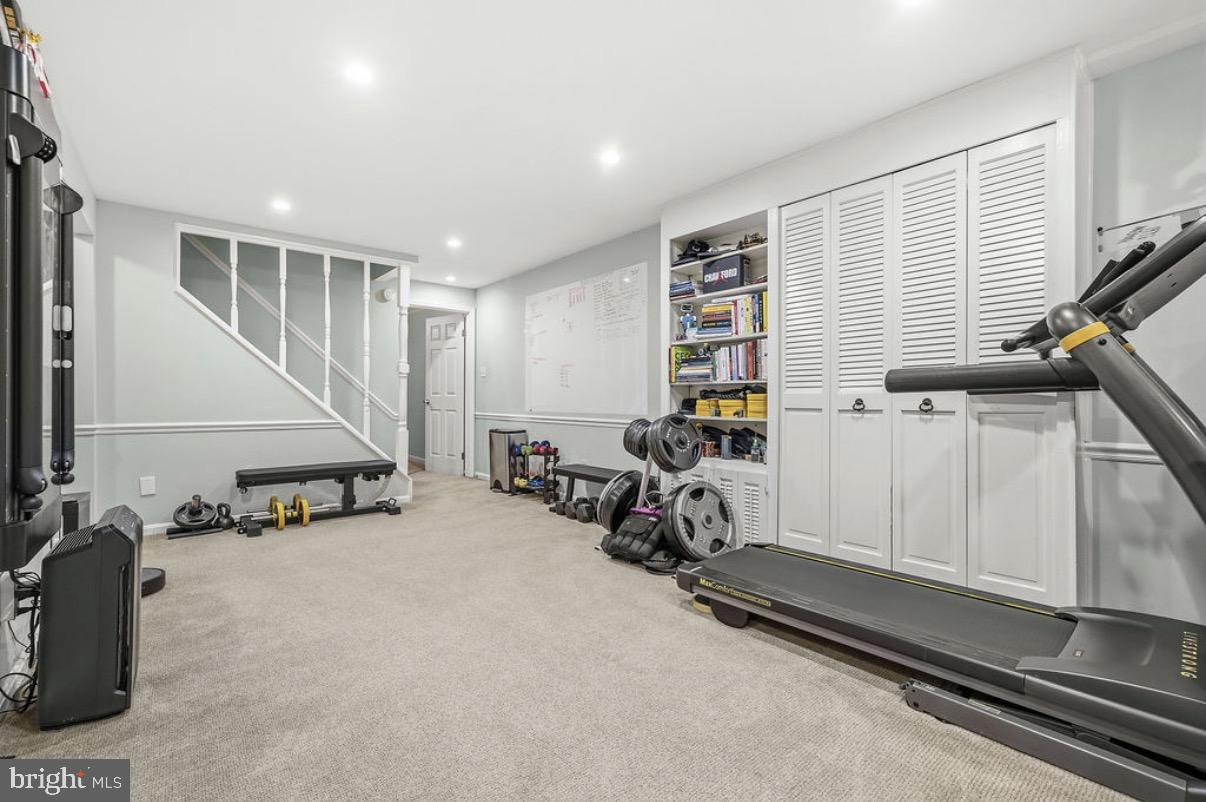 ROLLING VALLEY - Residential