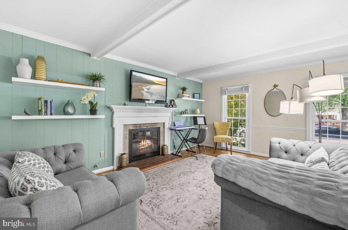 ROLLING VALLEY - Residential