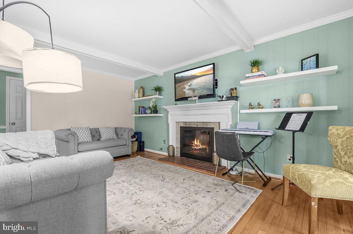 ROLLING VALLEY - Residential