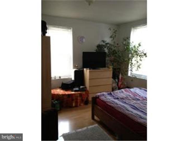 BRIDESBURG - Residential Income