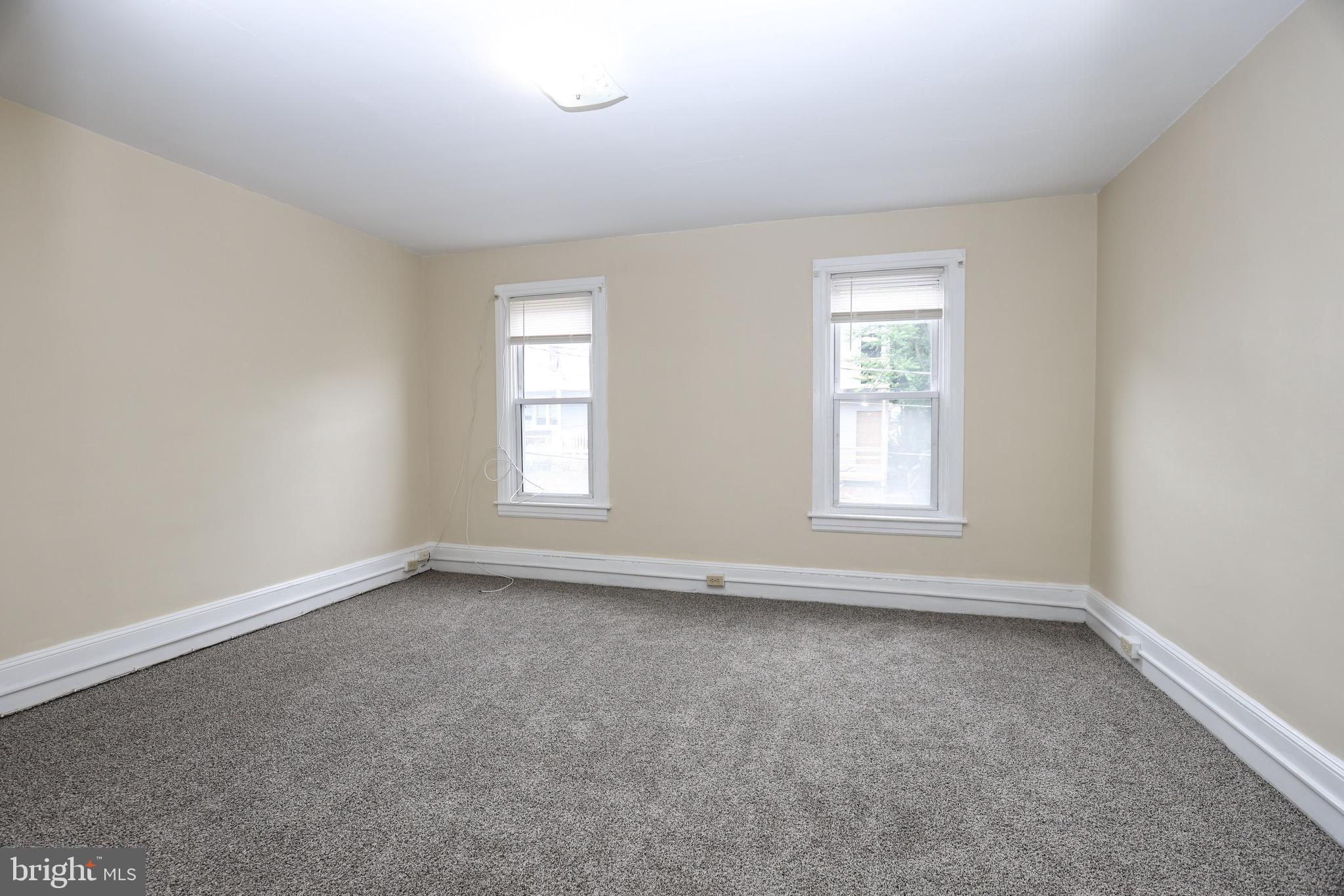 POTTSVILLE - Residential