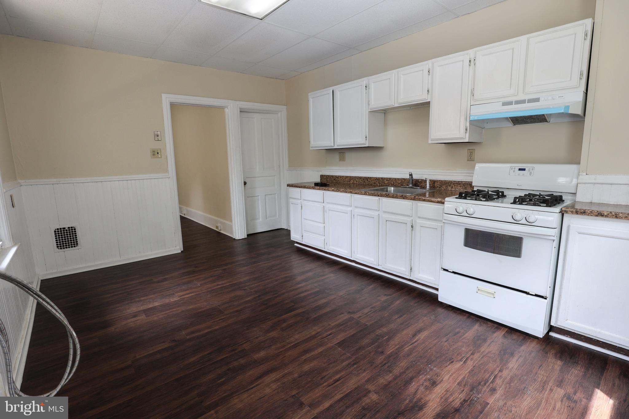 POTTSVILLE - Residential