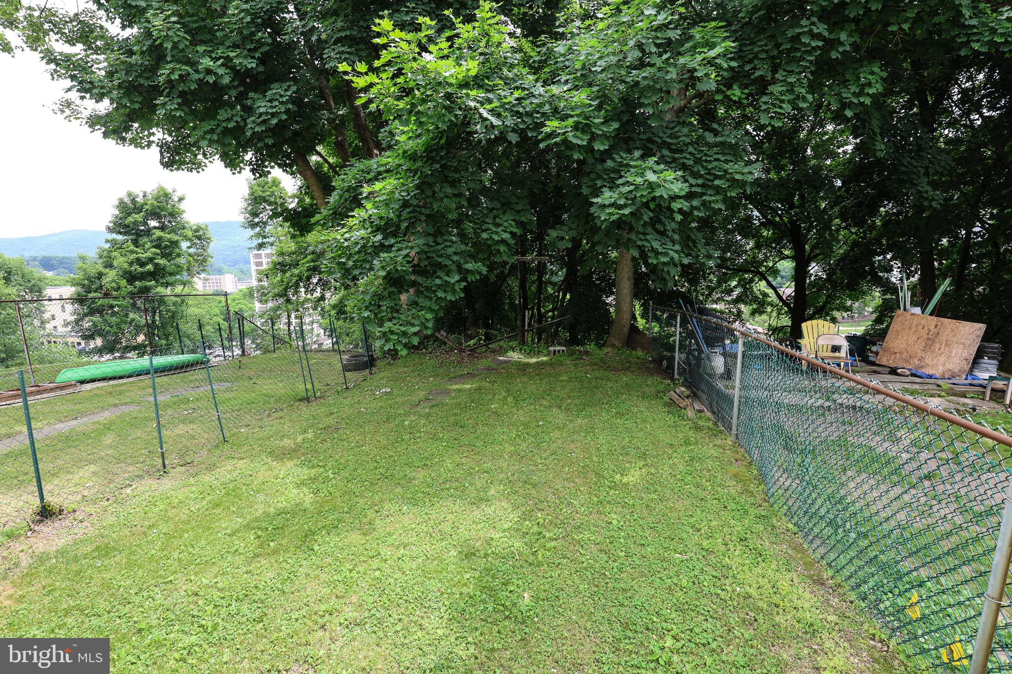 POTTSVILLE - Residential