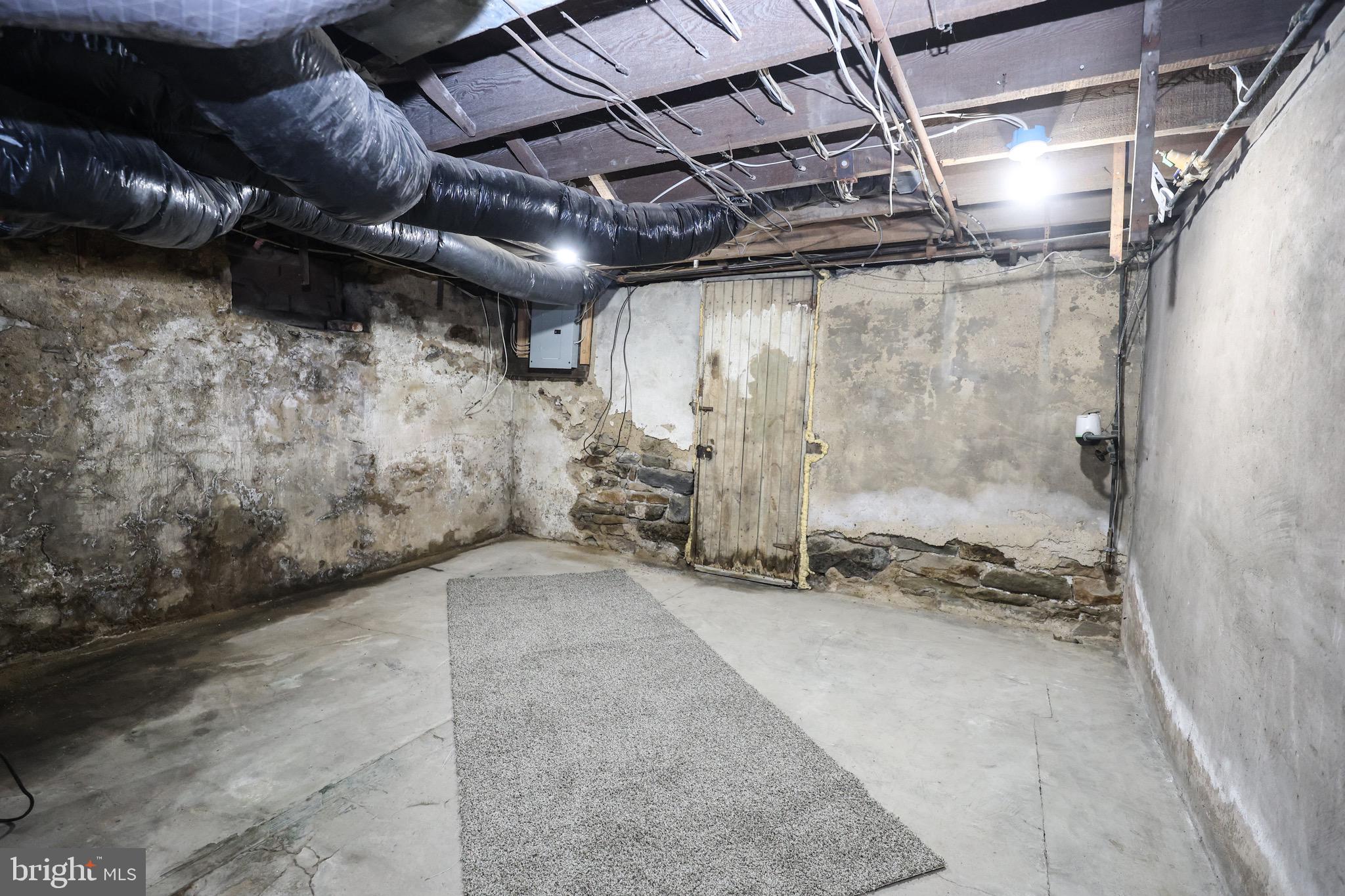 POTTSVILLE - Residential