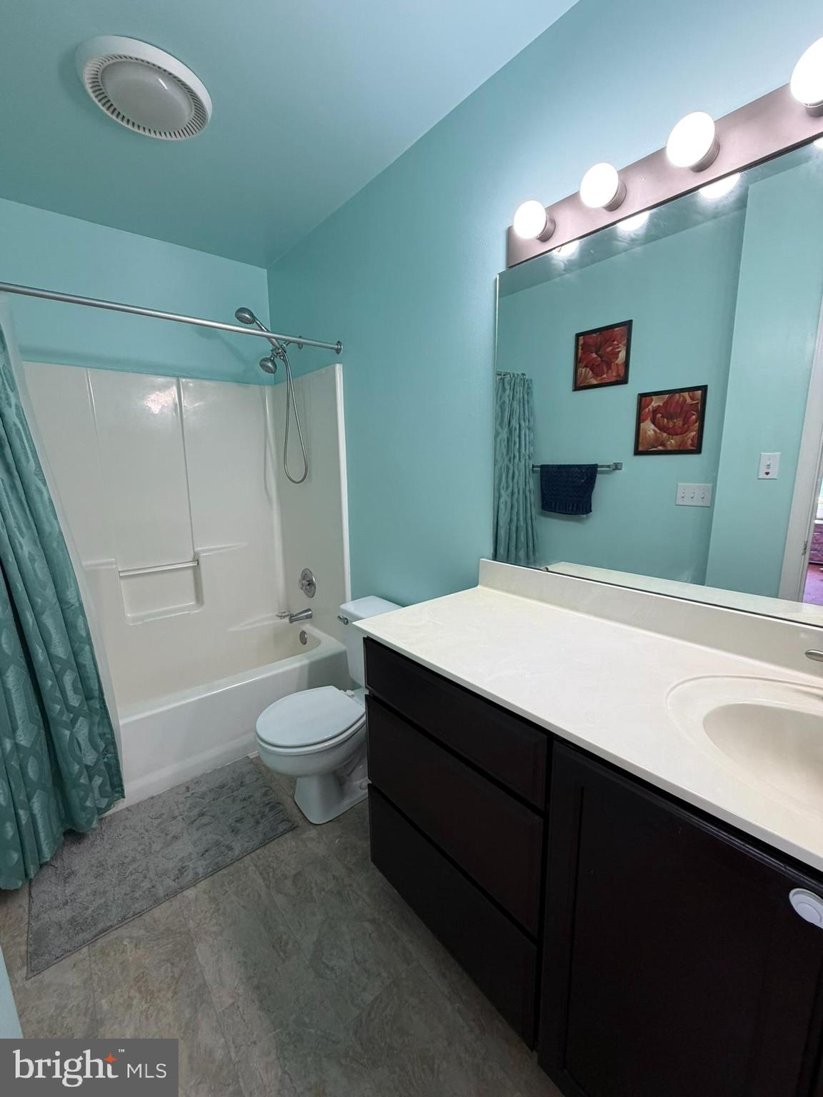 PERKIOMEN CROSSING - Residential