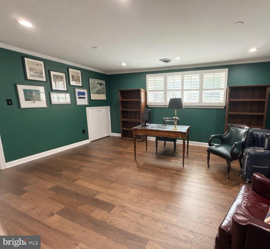 MT VERNON FOREST - Residential
