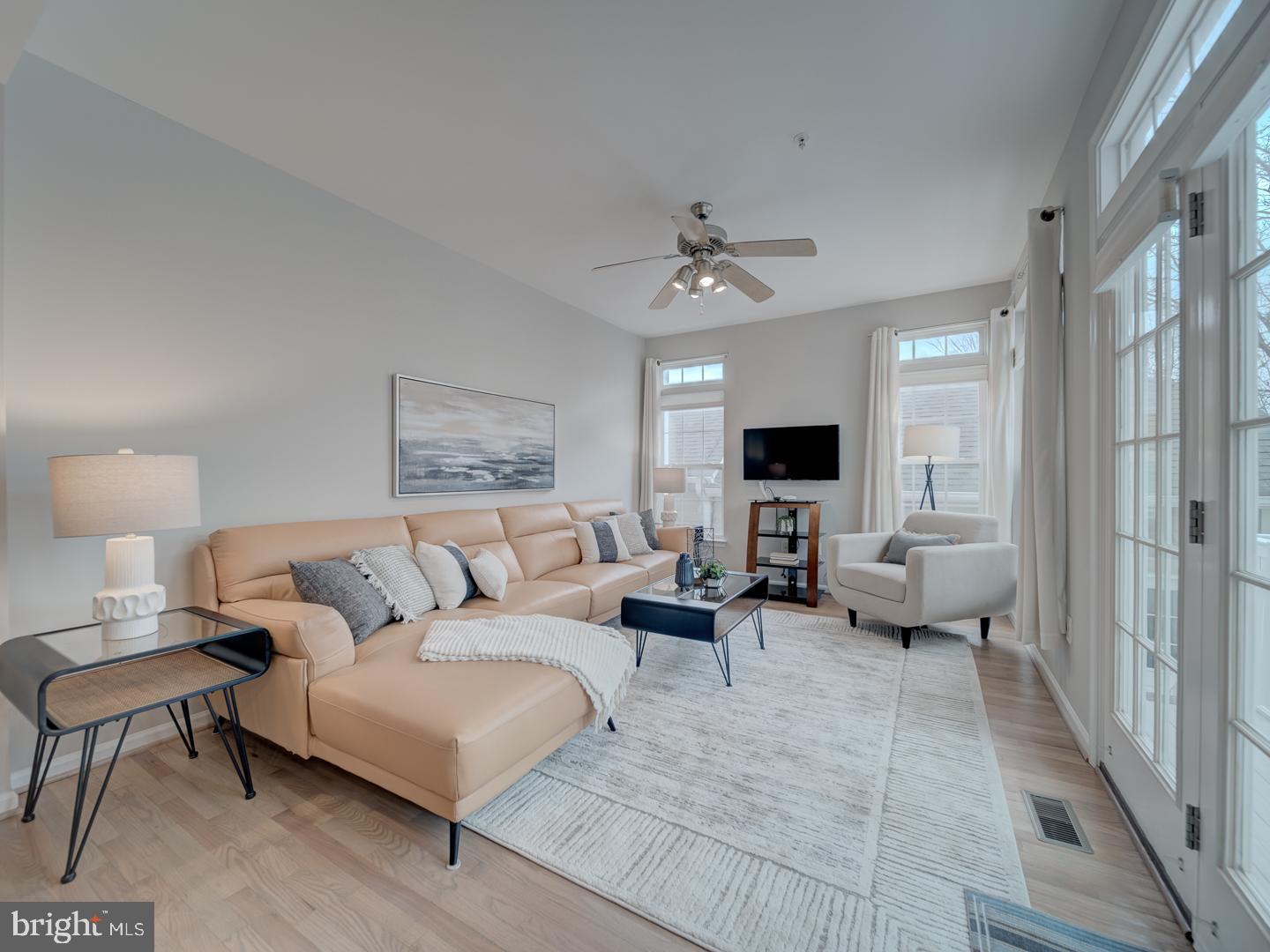 LAKELANDS - Residential