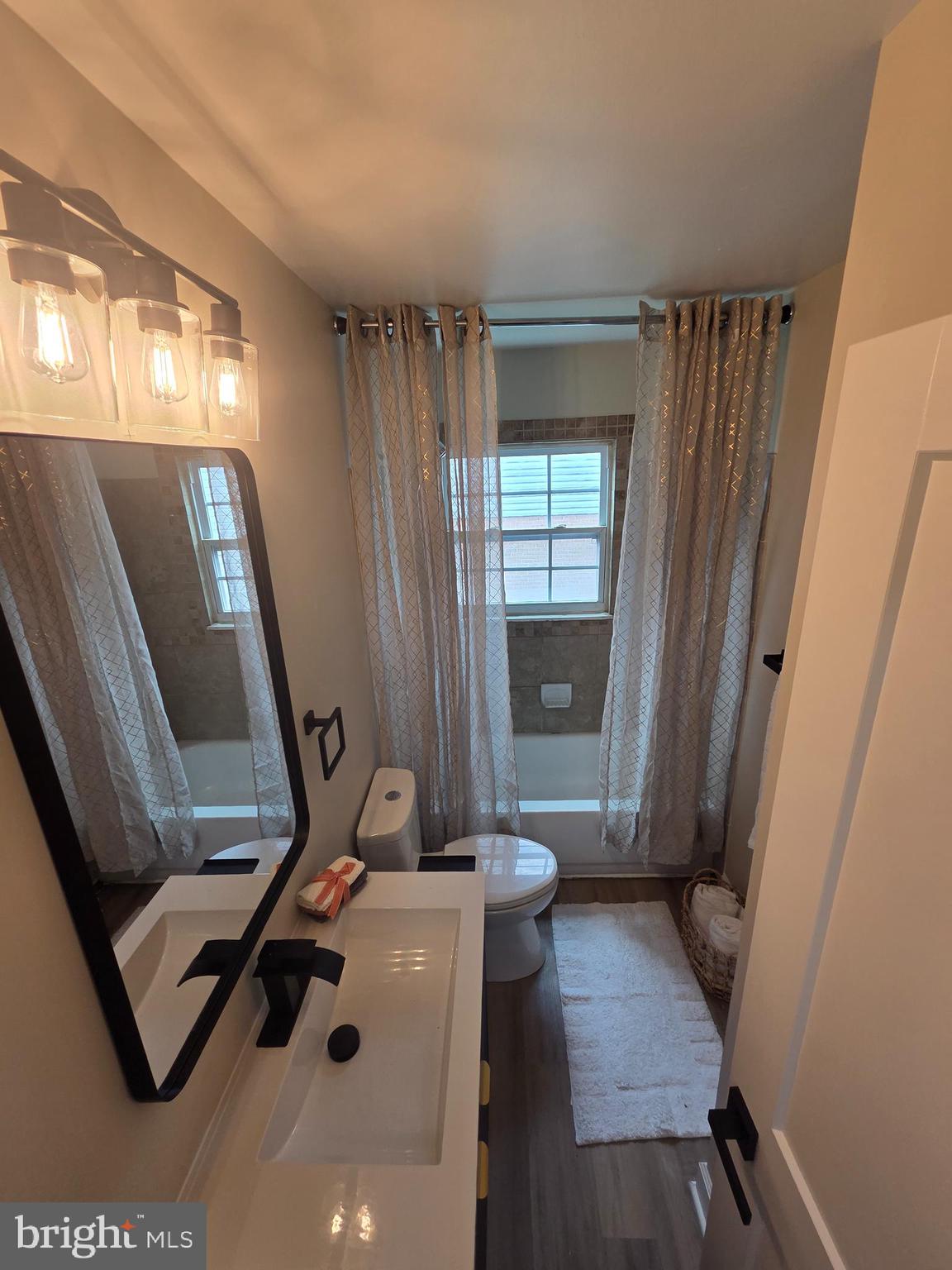 GLENARDEN - Residential
