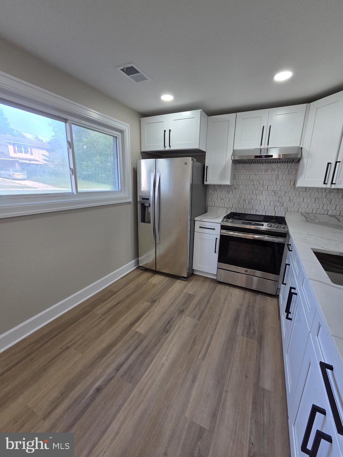 GLENARDEN - Residential