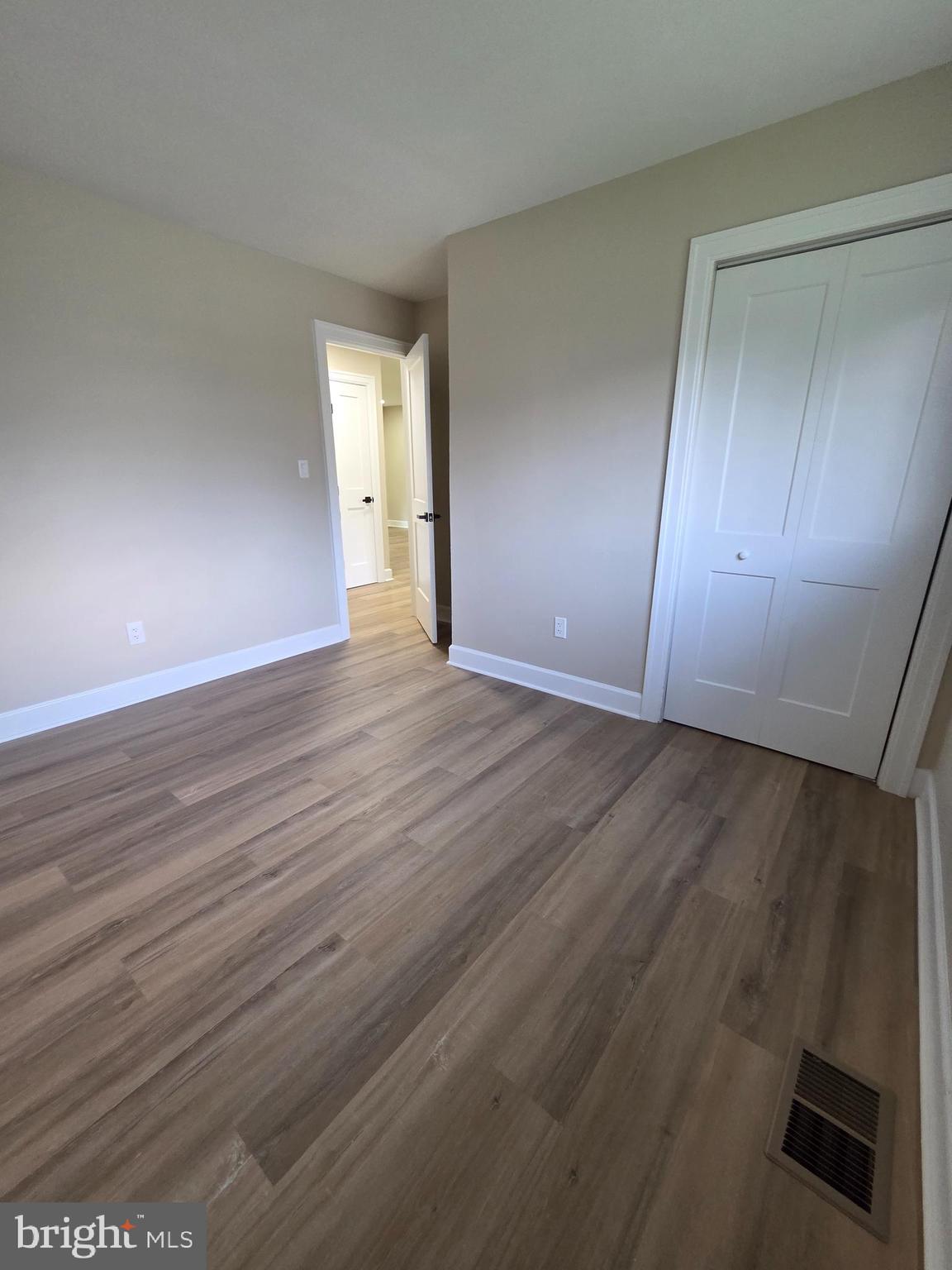 GLENARDEN - Residential