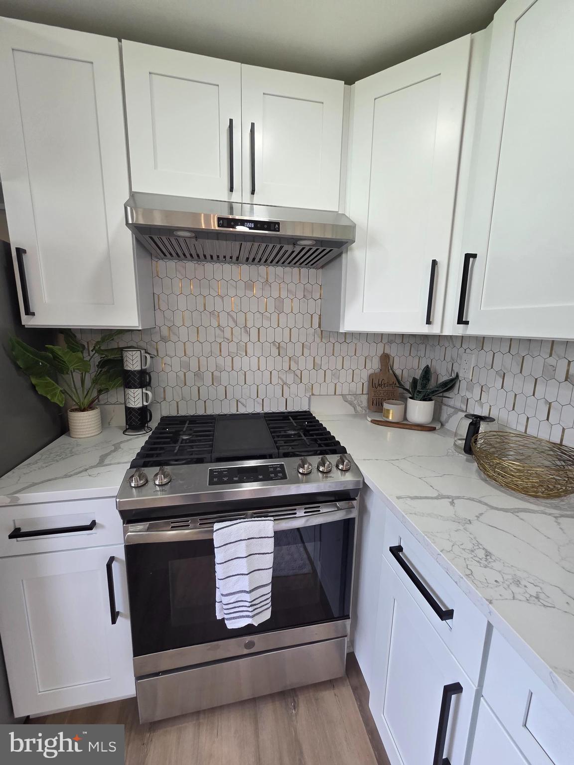 GLENARDEN - Residential