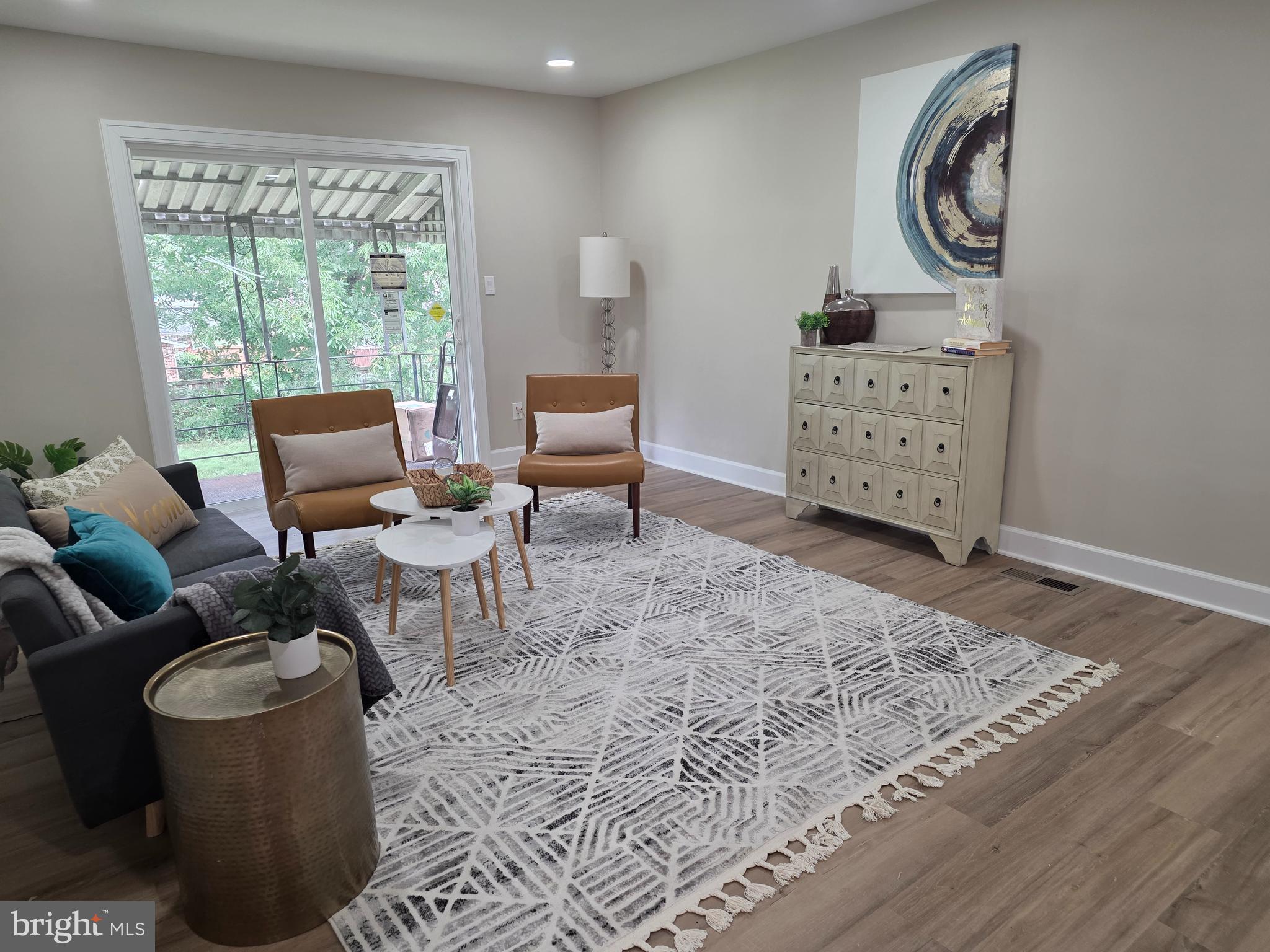 GLENARDEN - Residential