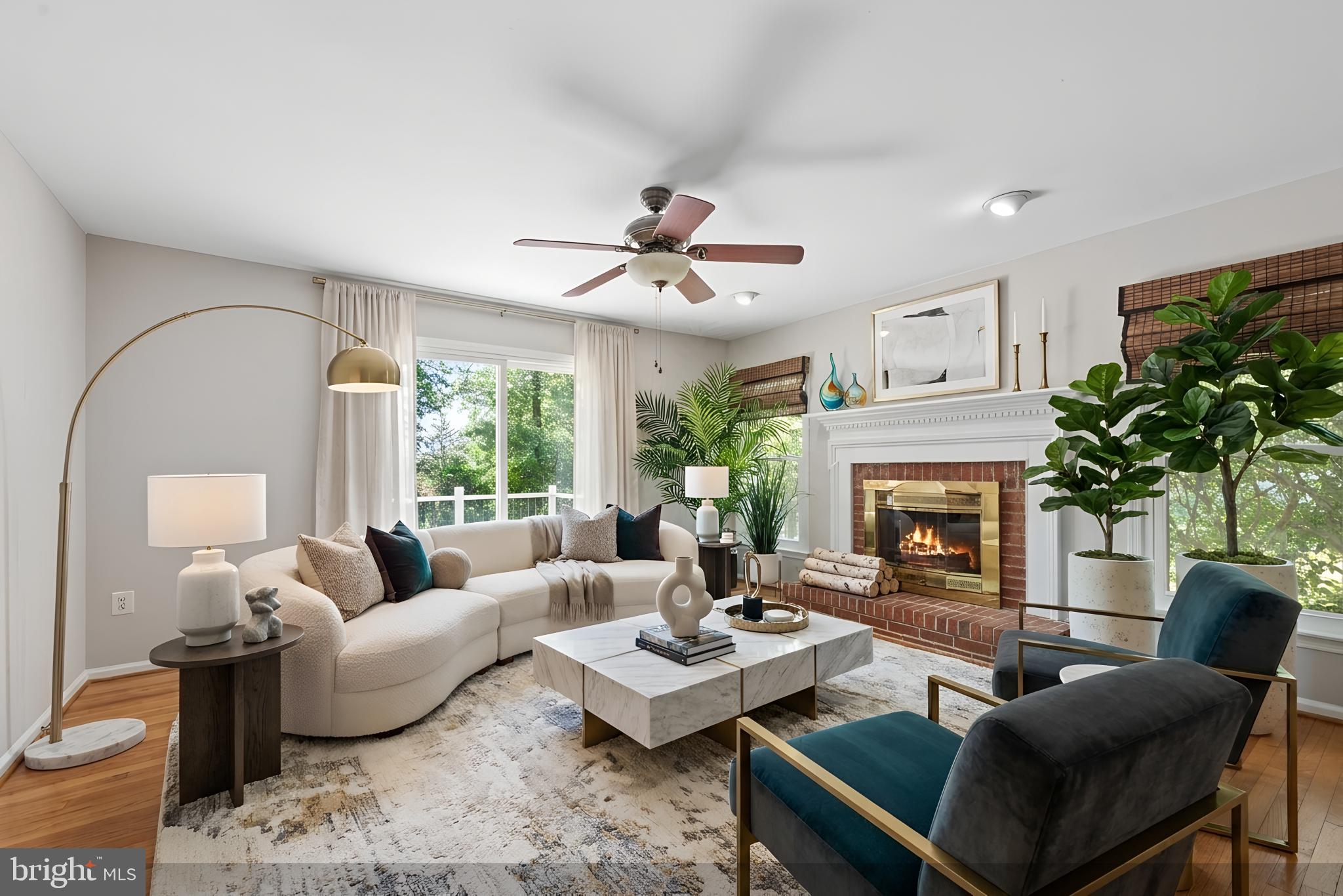 BROAD OAKS - Residential