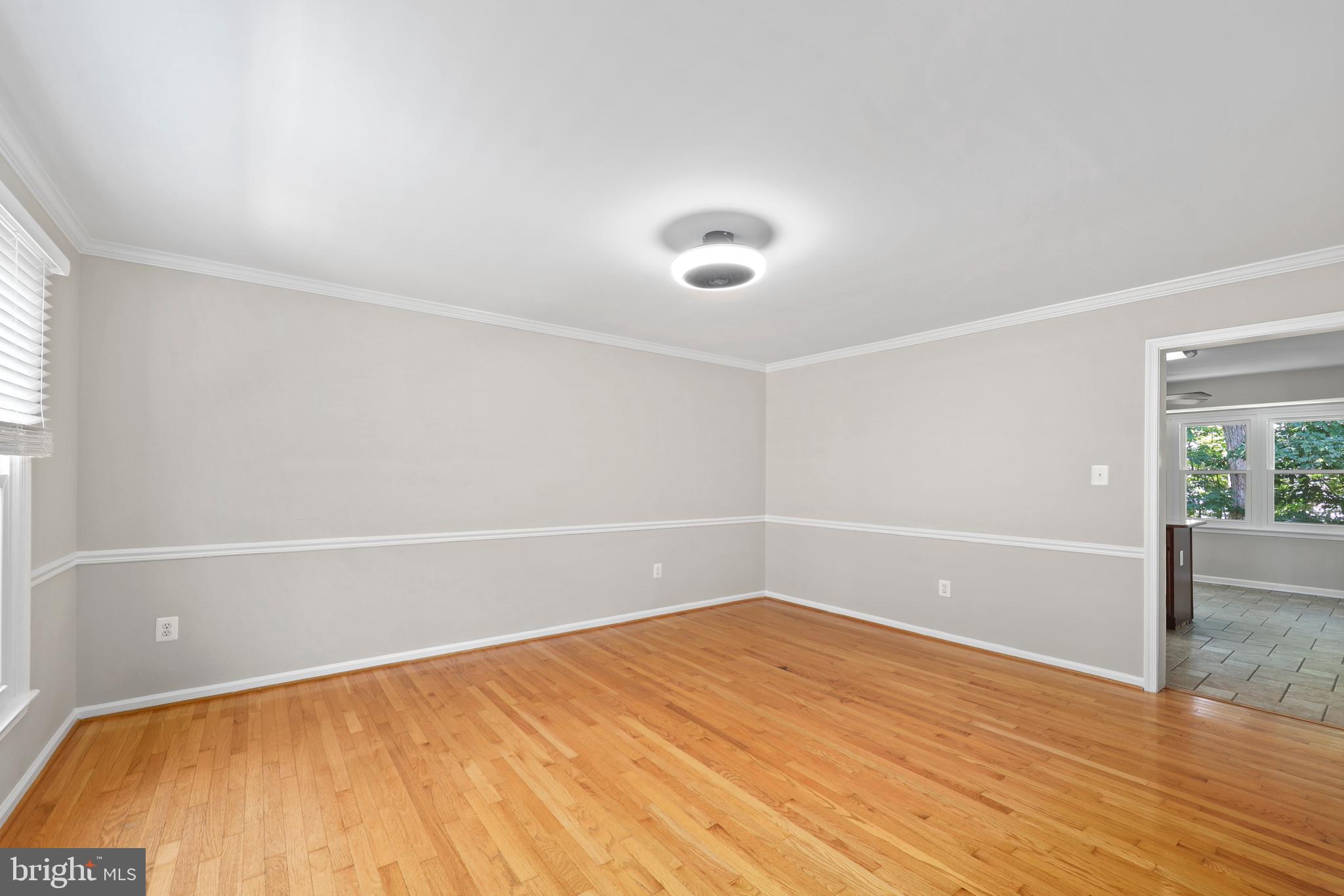 BROAD OAKS - Residential