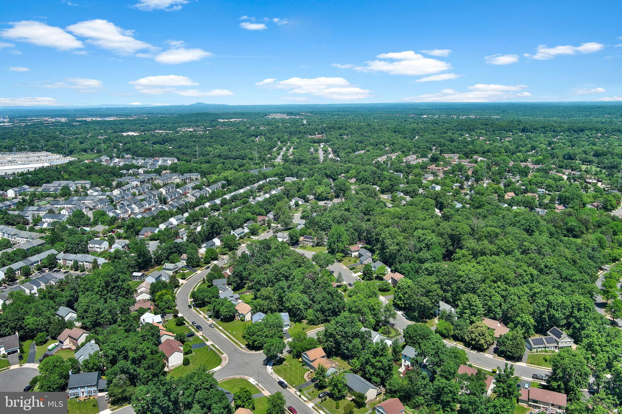 BROAD OAKS - Residential