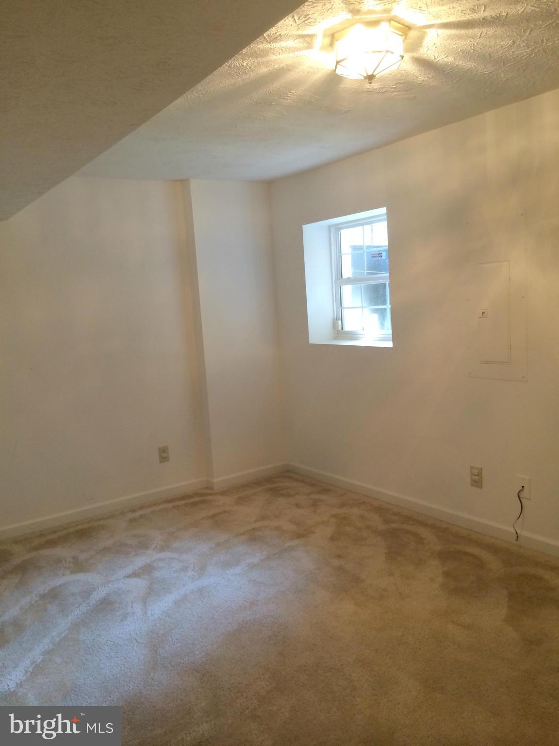HIGHPOINTE - Residential