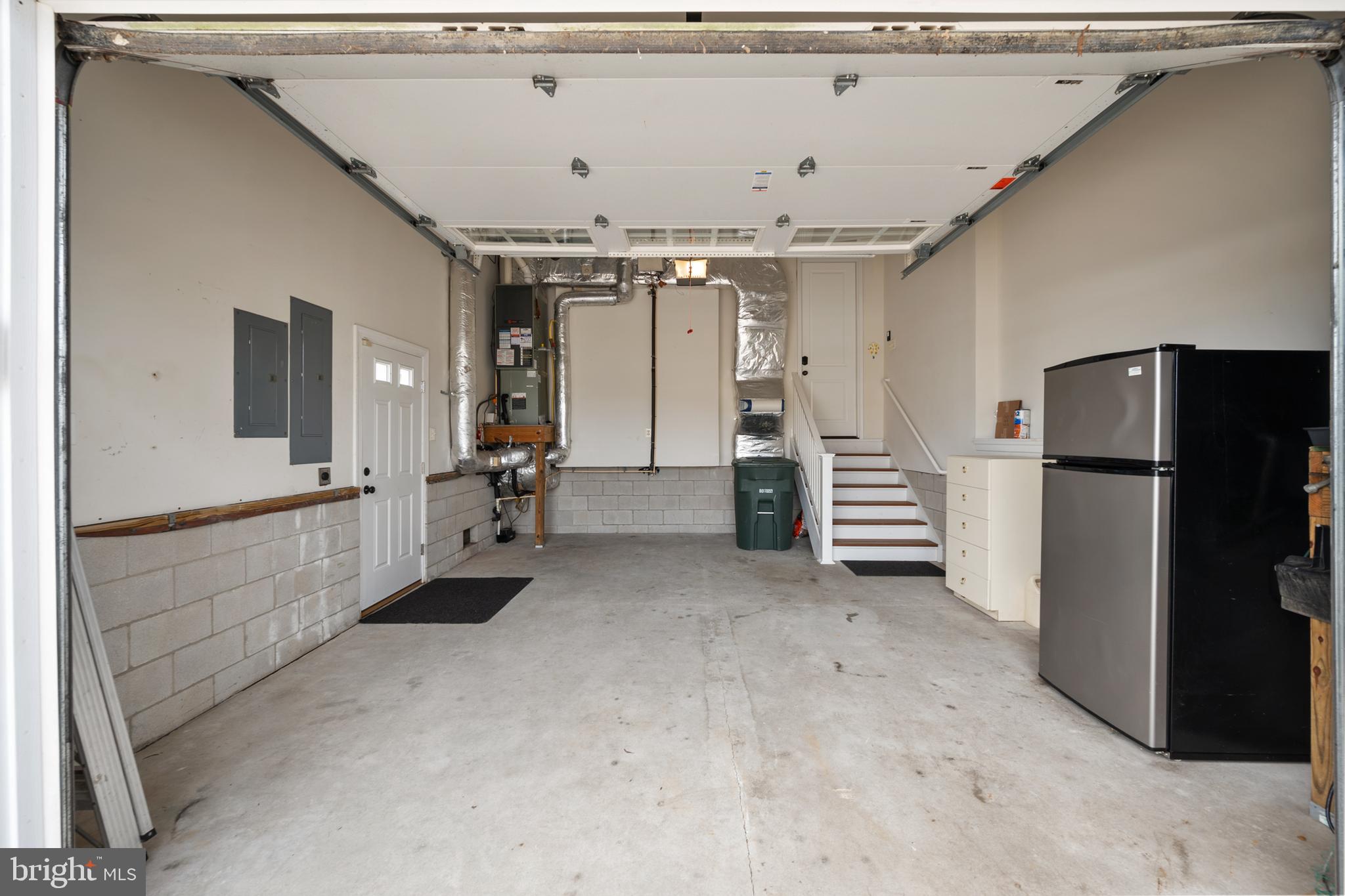 CAINE KEYS II EXT - Residential