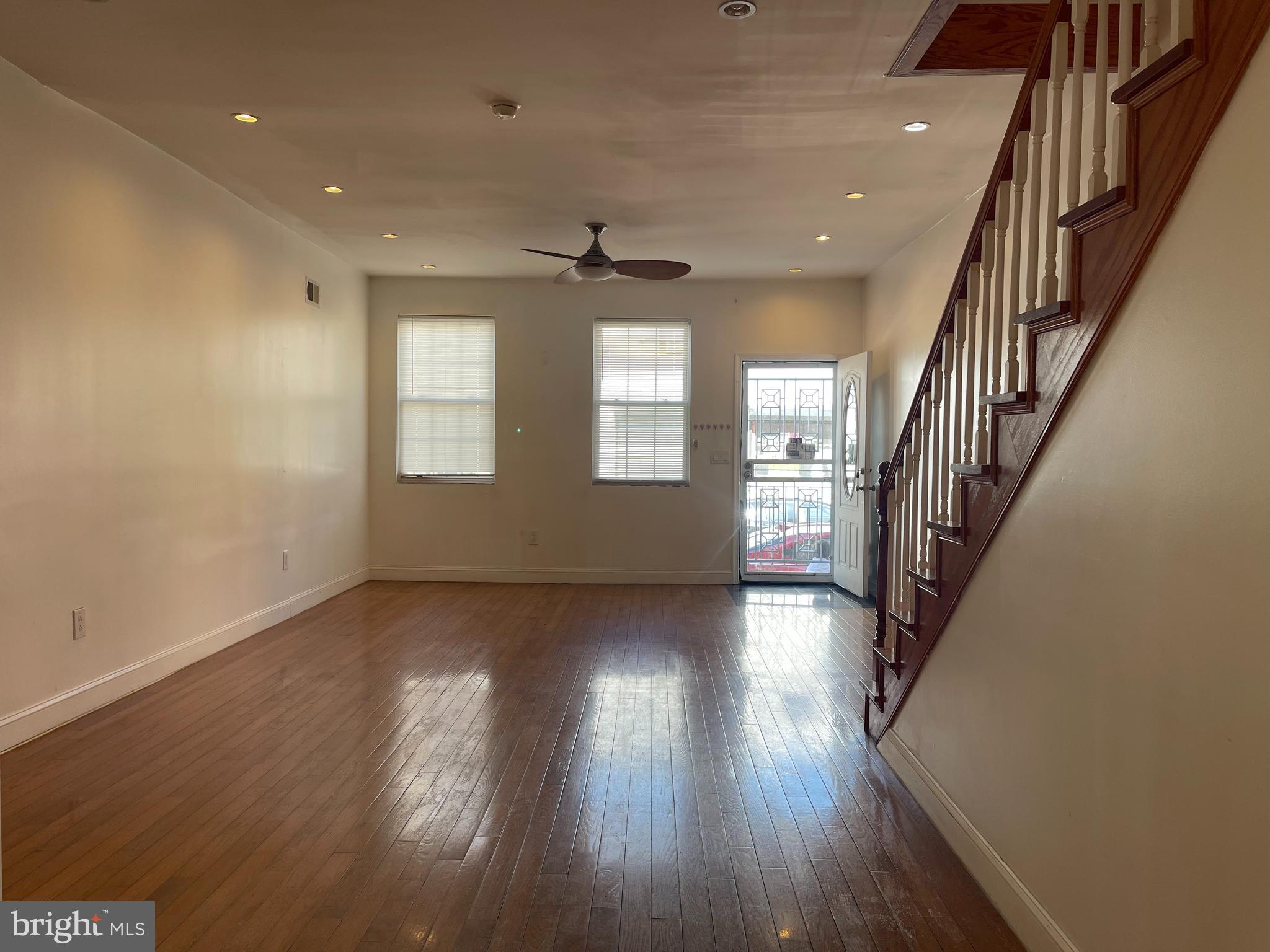 PHILADELPHIA - Residential