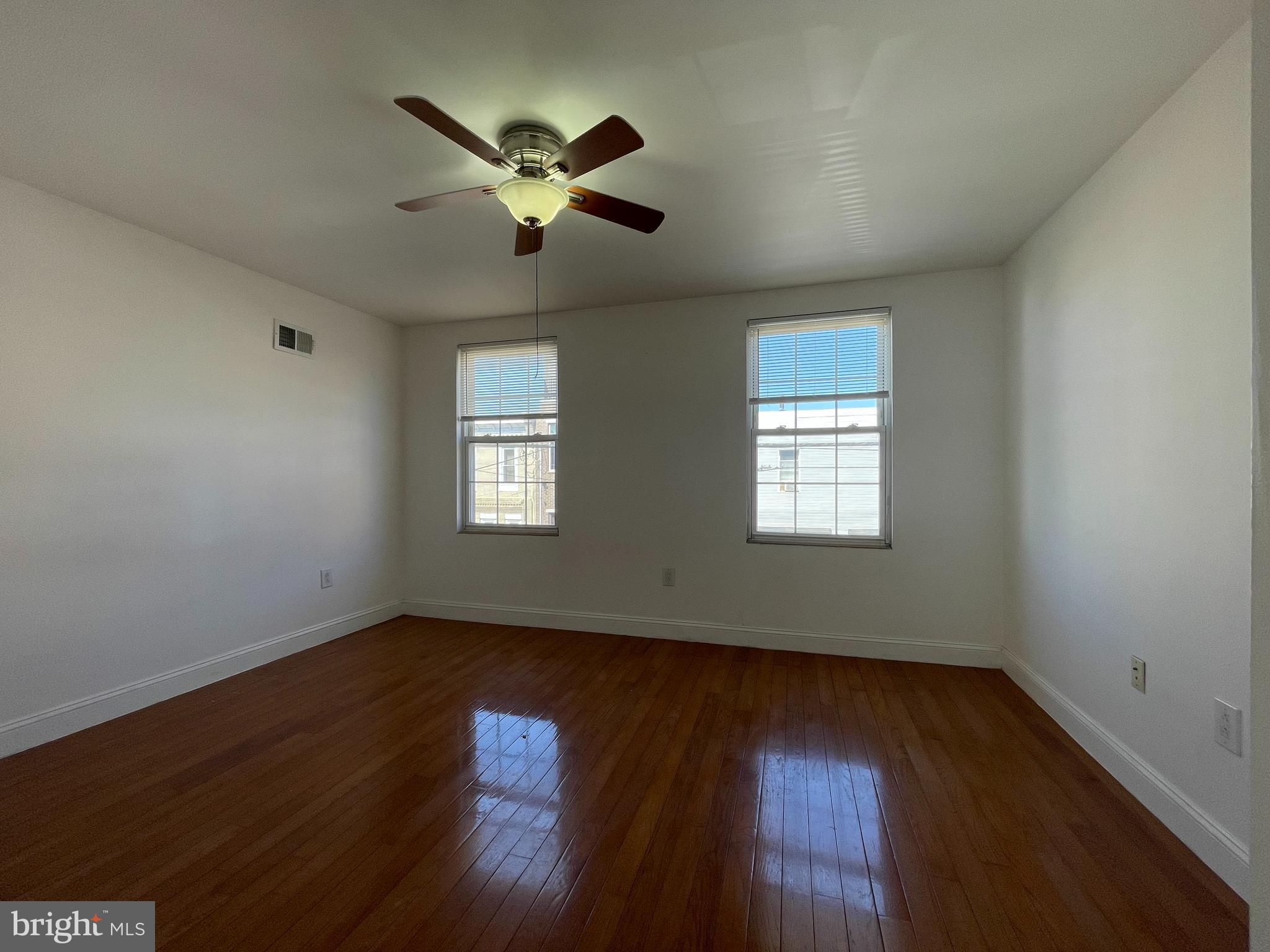 PHILADELPHIA - Residential