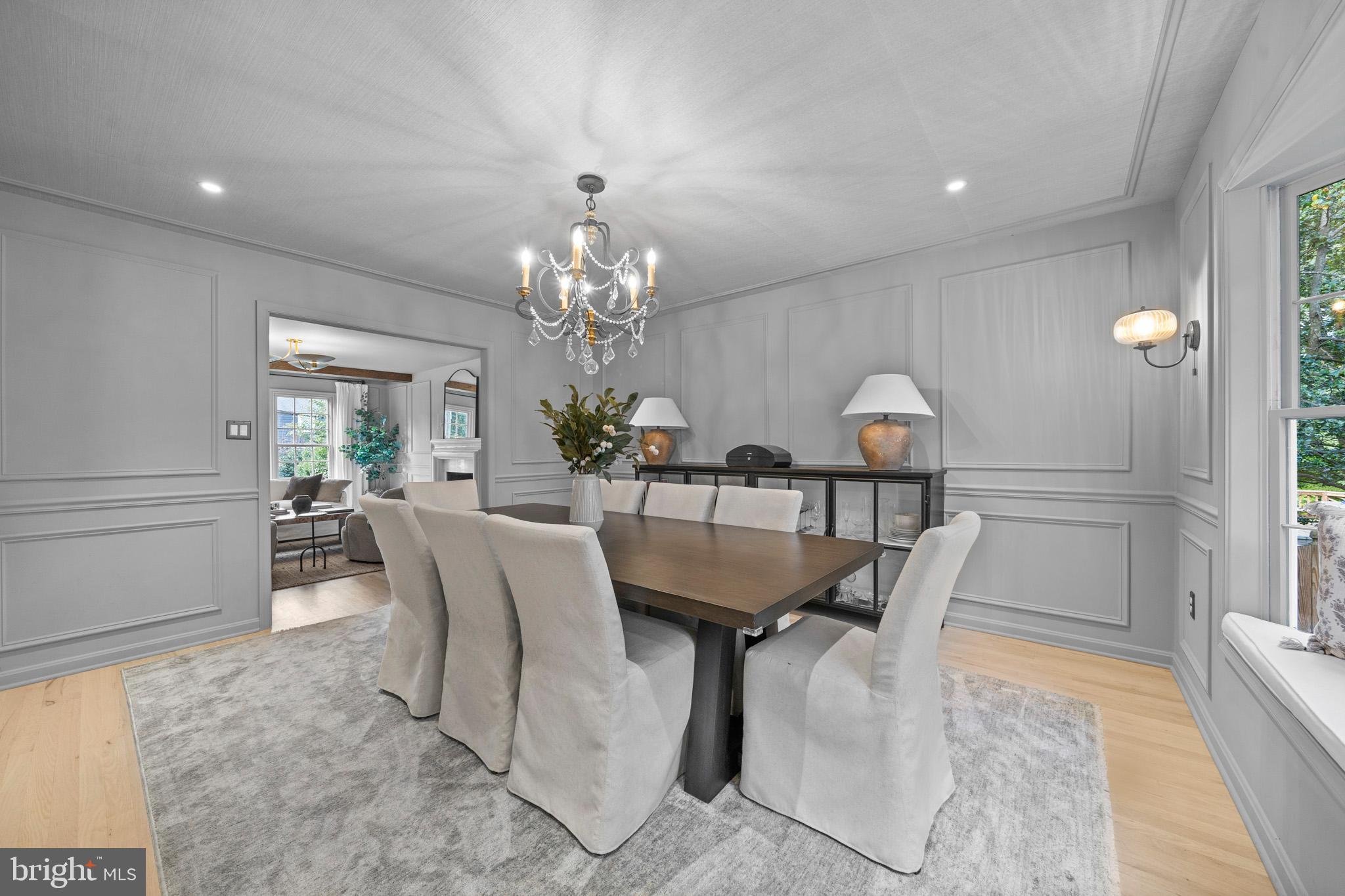 KINGS MANOR SCOTTS - Residential