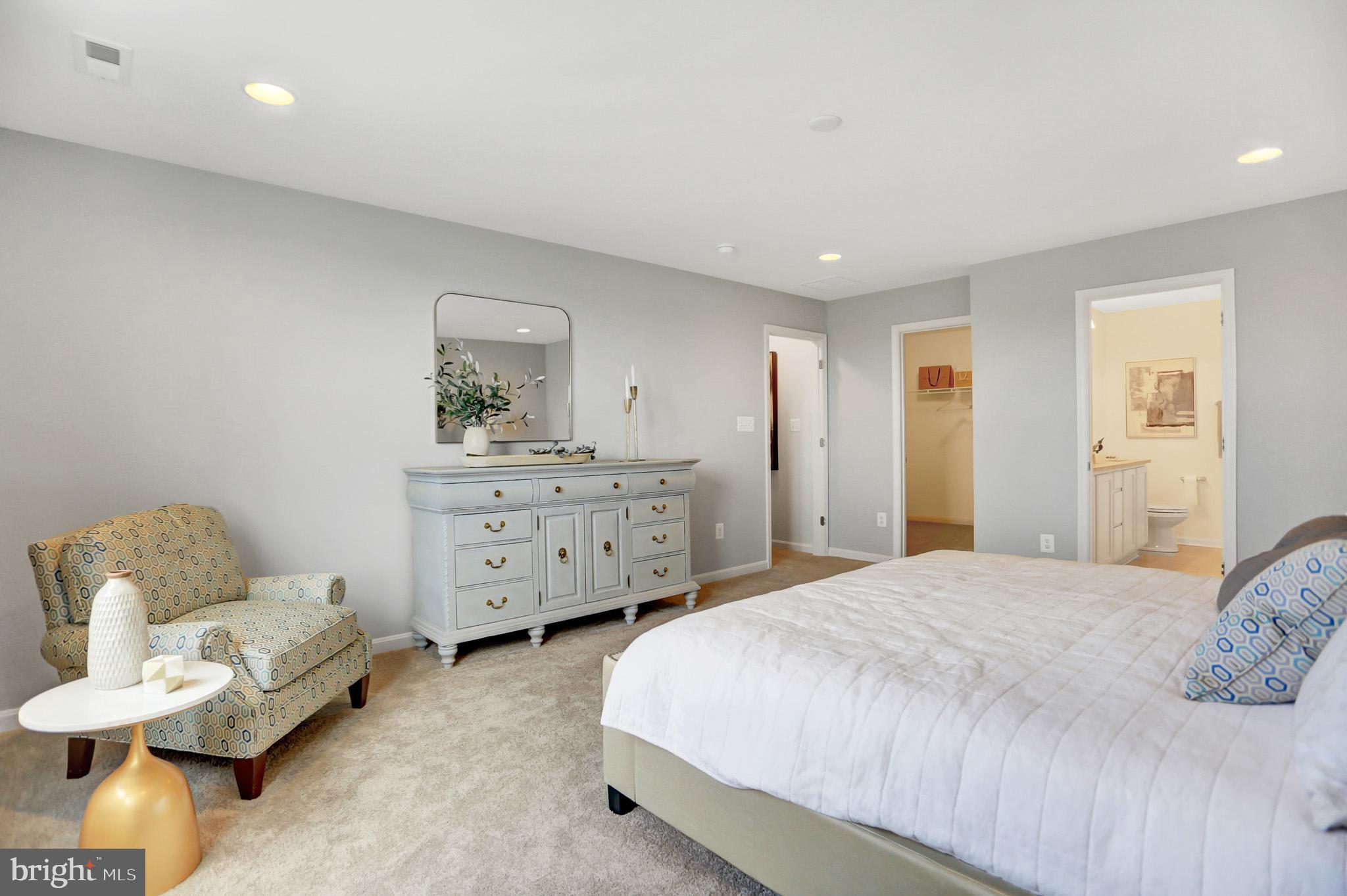 SAND SPRING RUN - Residential
