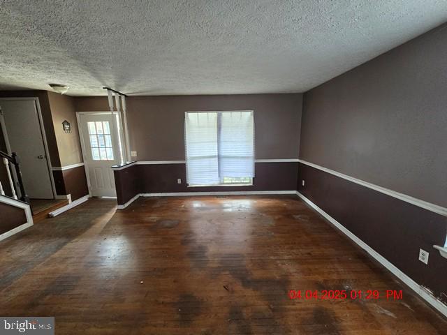 CHESTERFIELD 4 - Residential