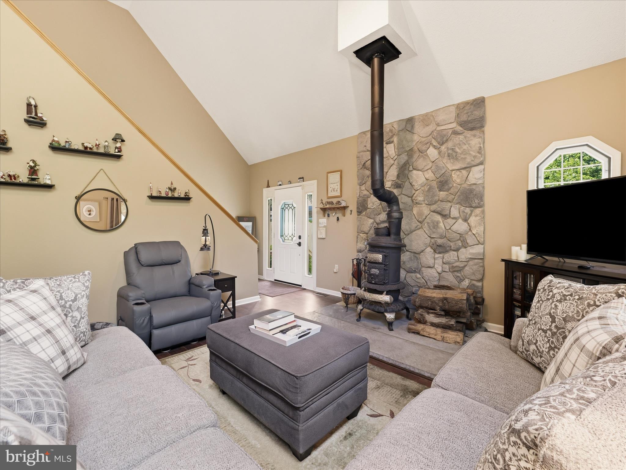 TUSCARORA - Residential