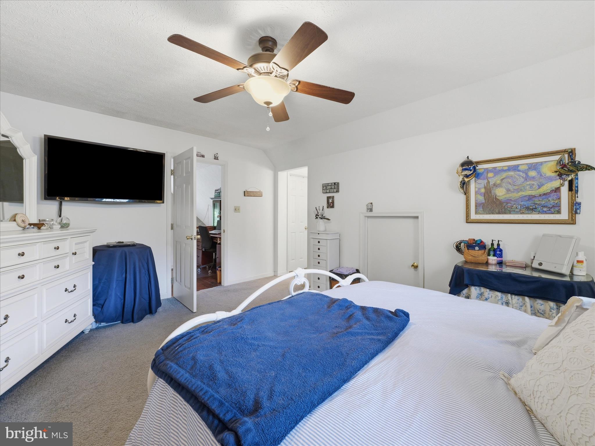 TUSCARORA - Residential
