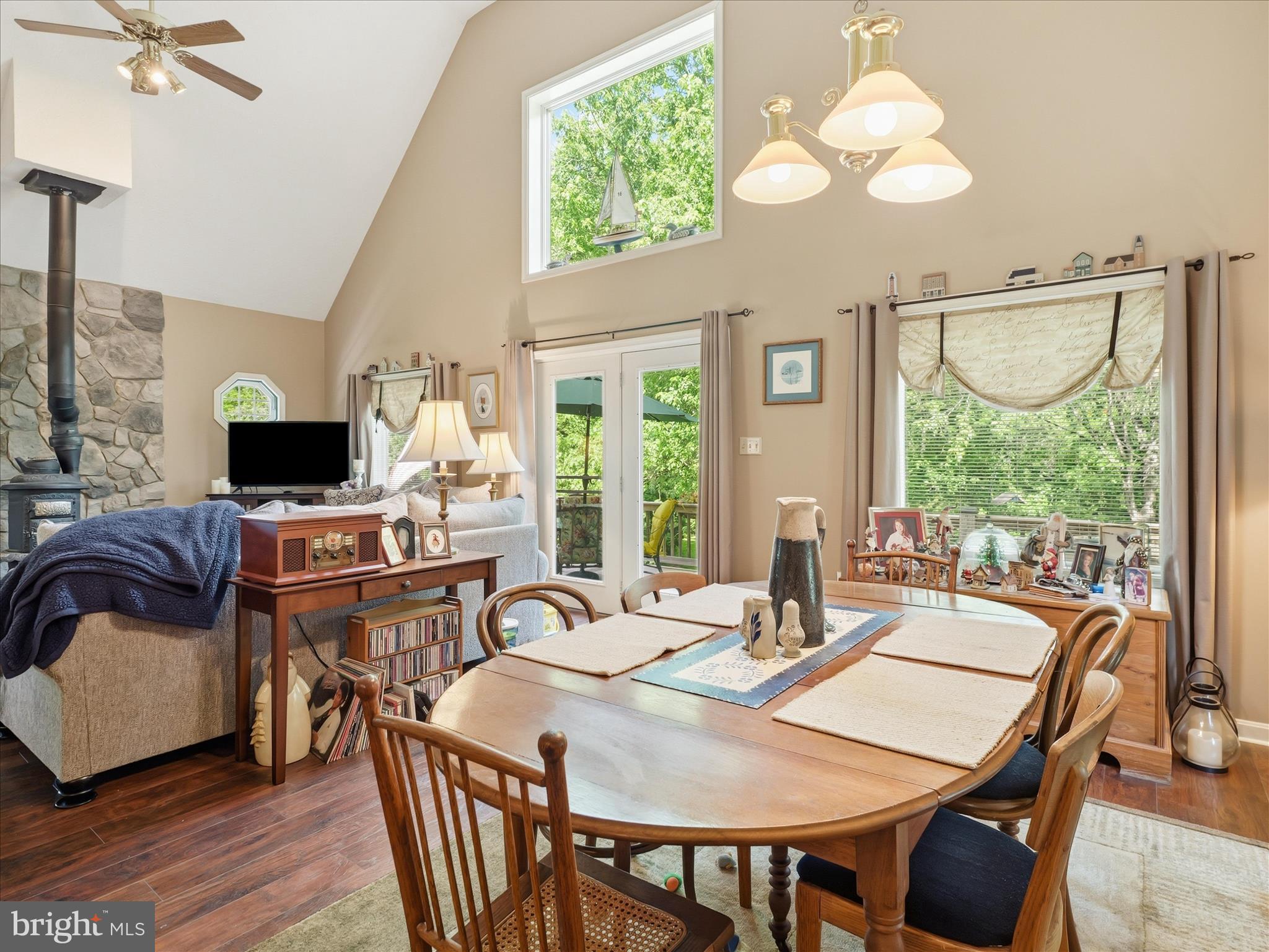 TUSCARORA - Residential