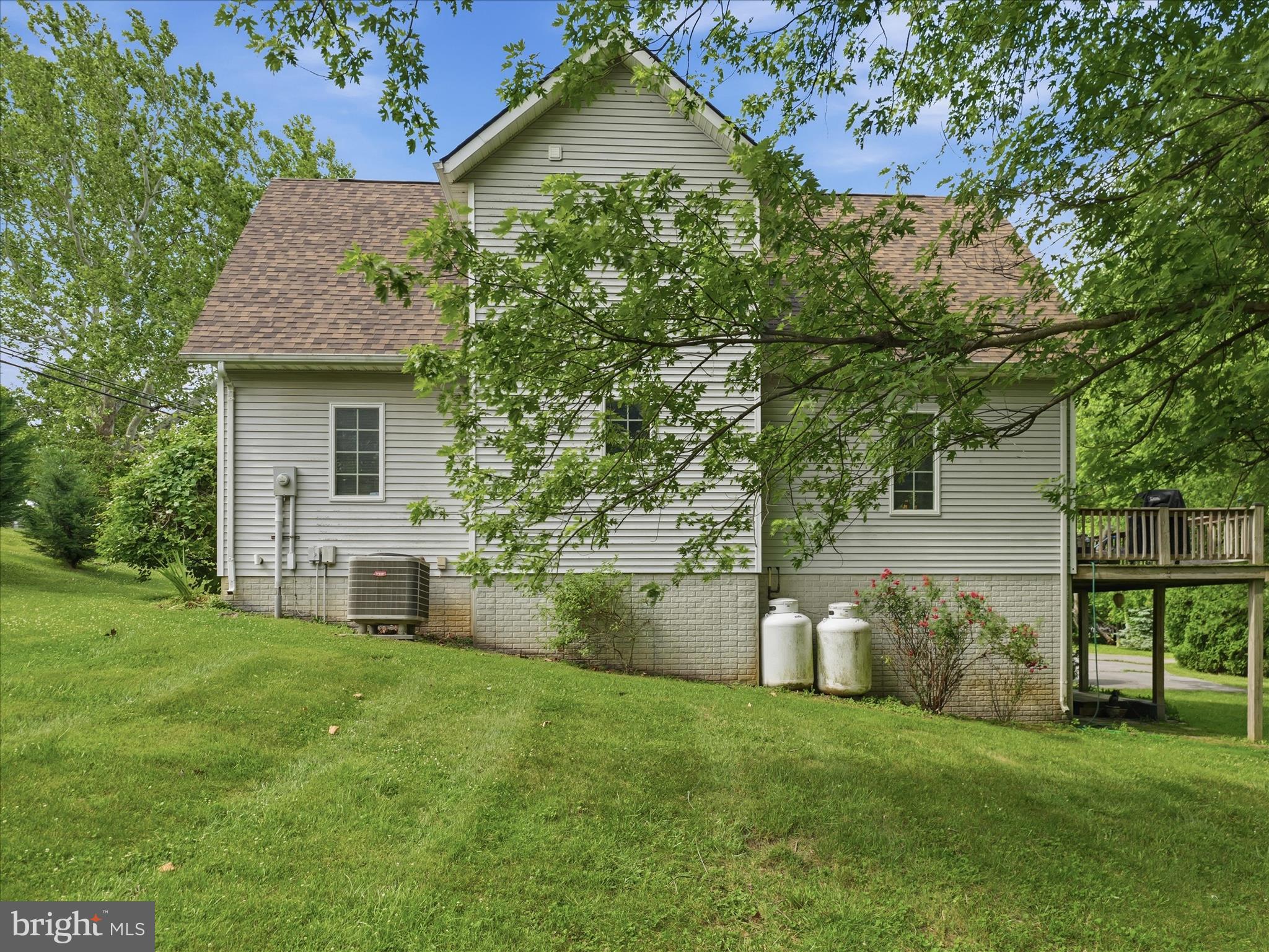 TUSCARORA - Residential