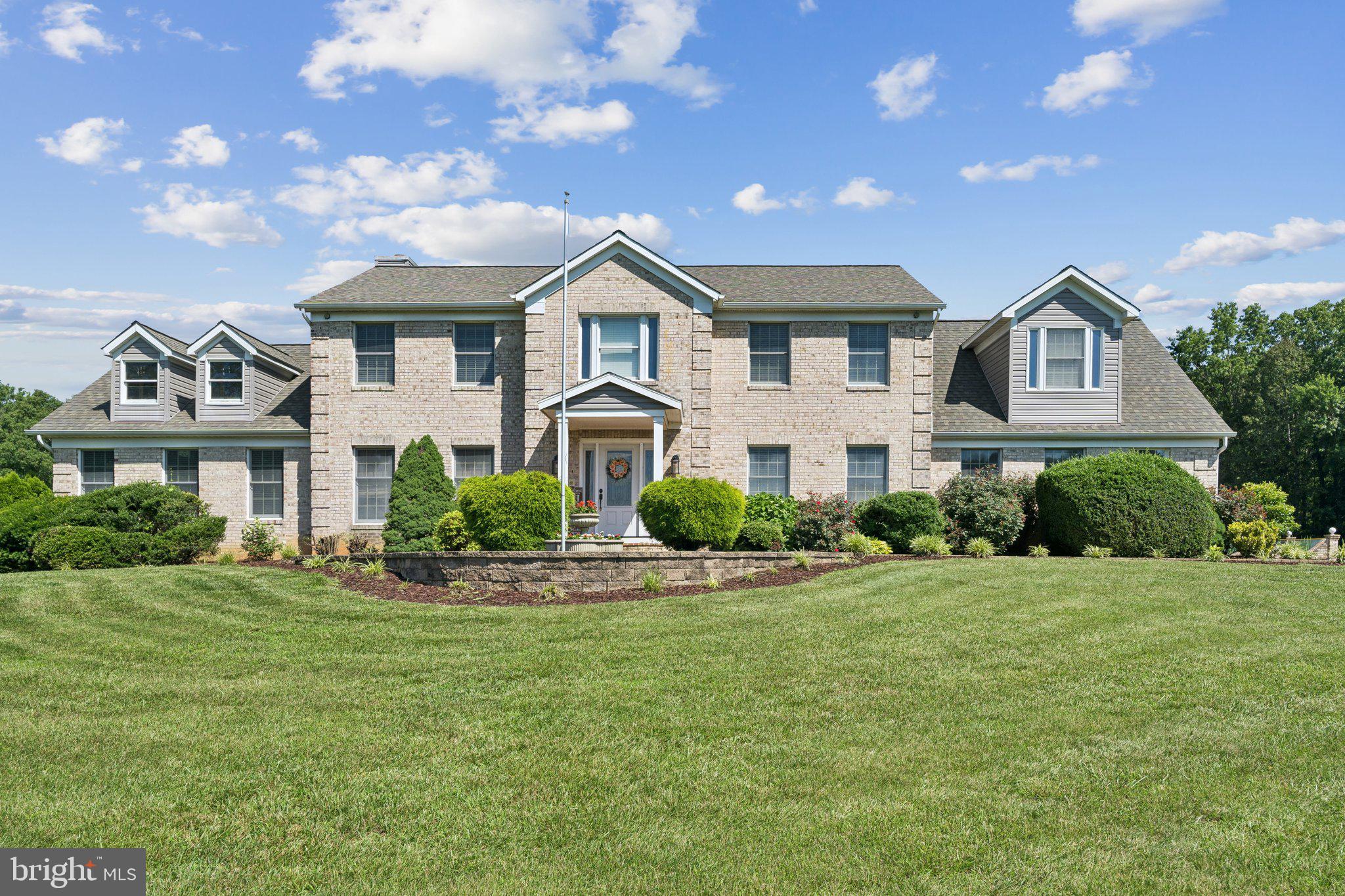 SUGAR HILL ESTATES - Residential