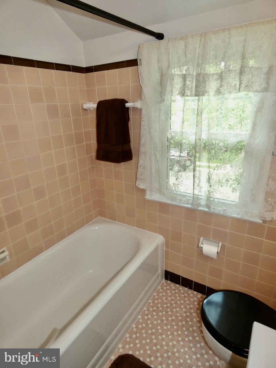 LINDAMERE - Residential