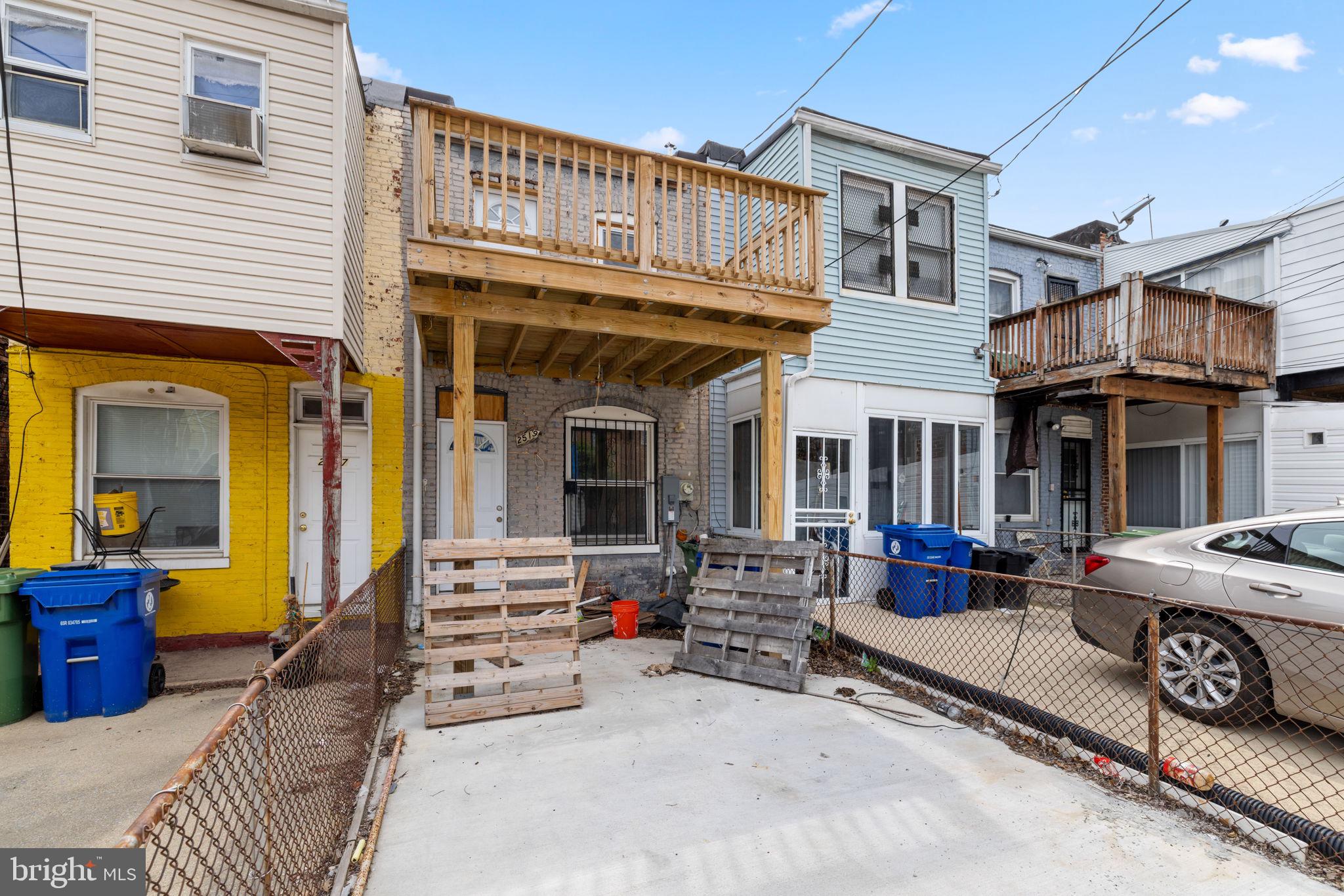RESERVOIR HILL - Residential